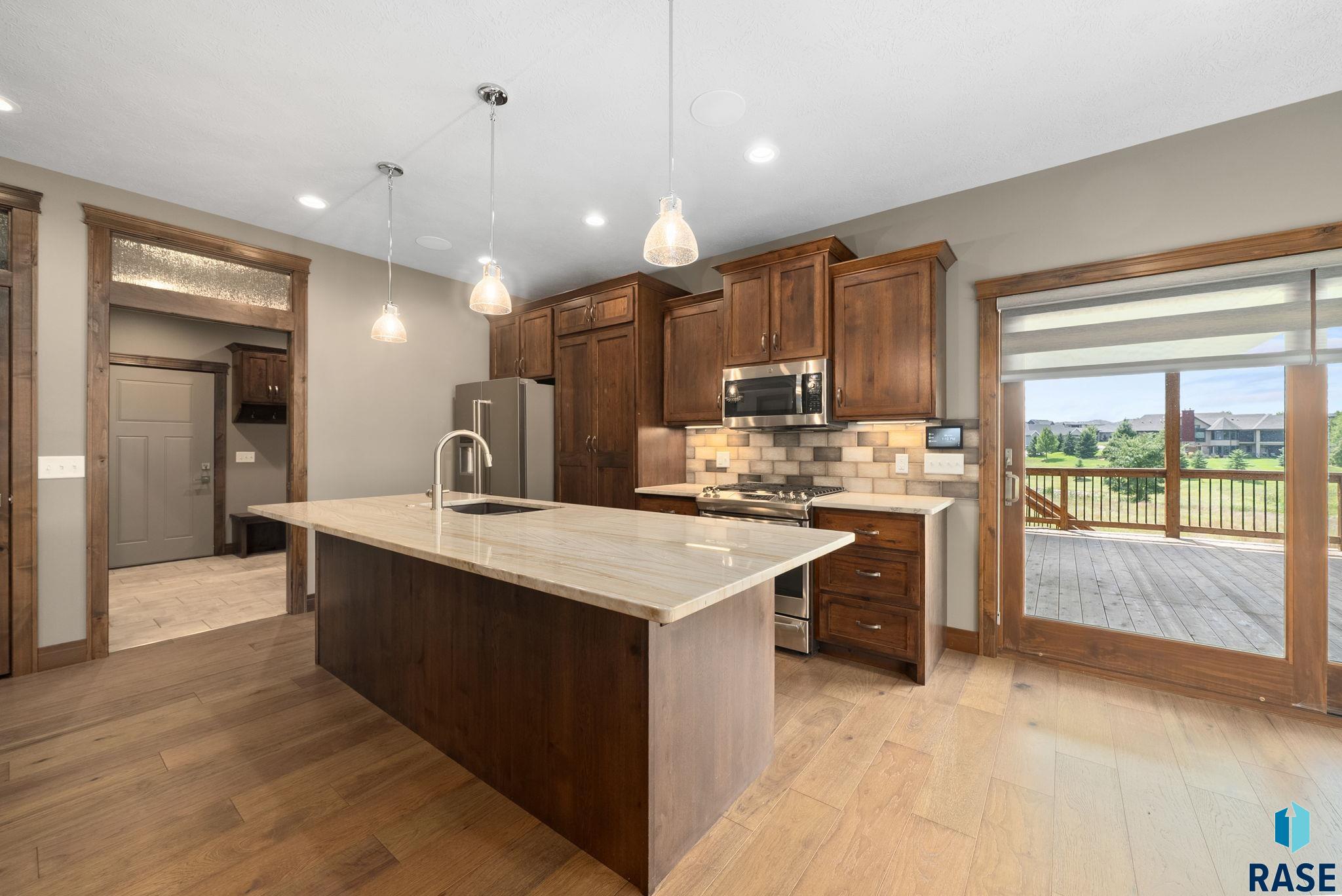 property viewer photo 11