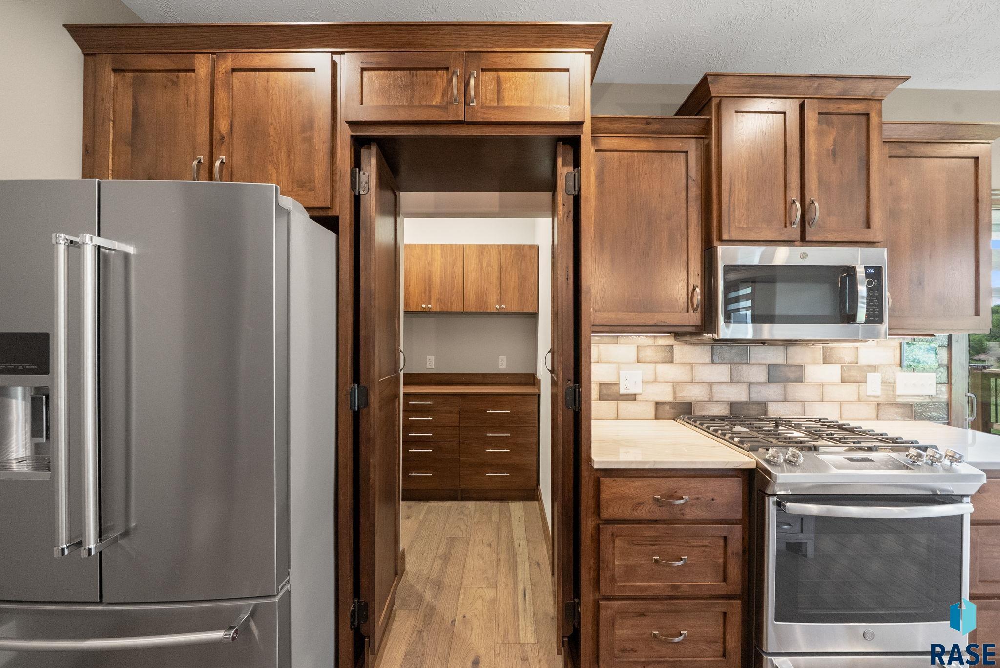 property viewer photo 16