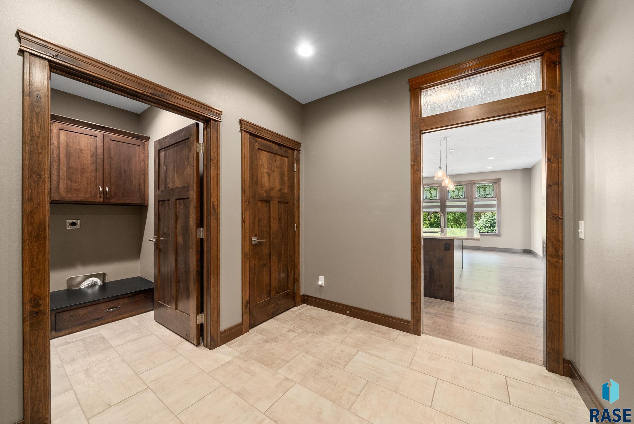 property viewer photo 31