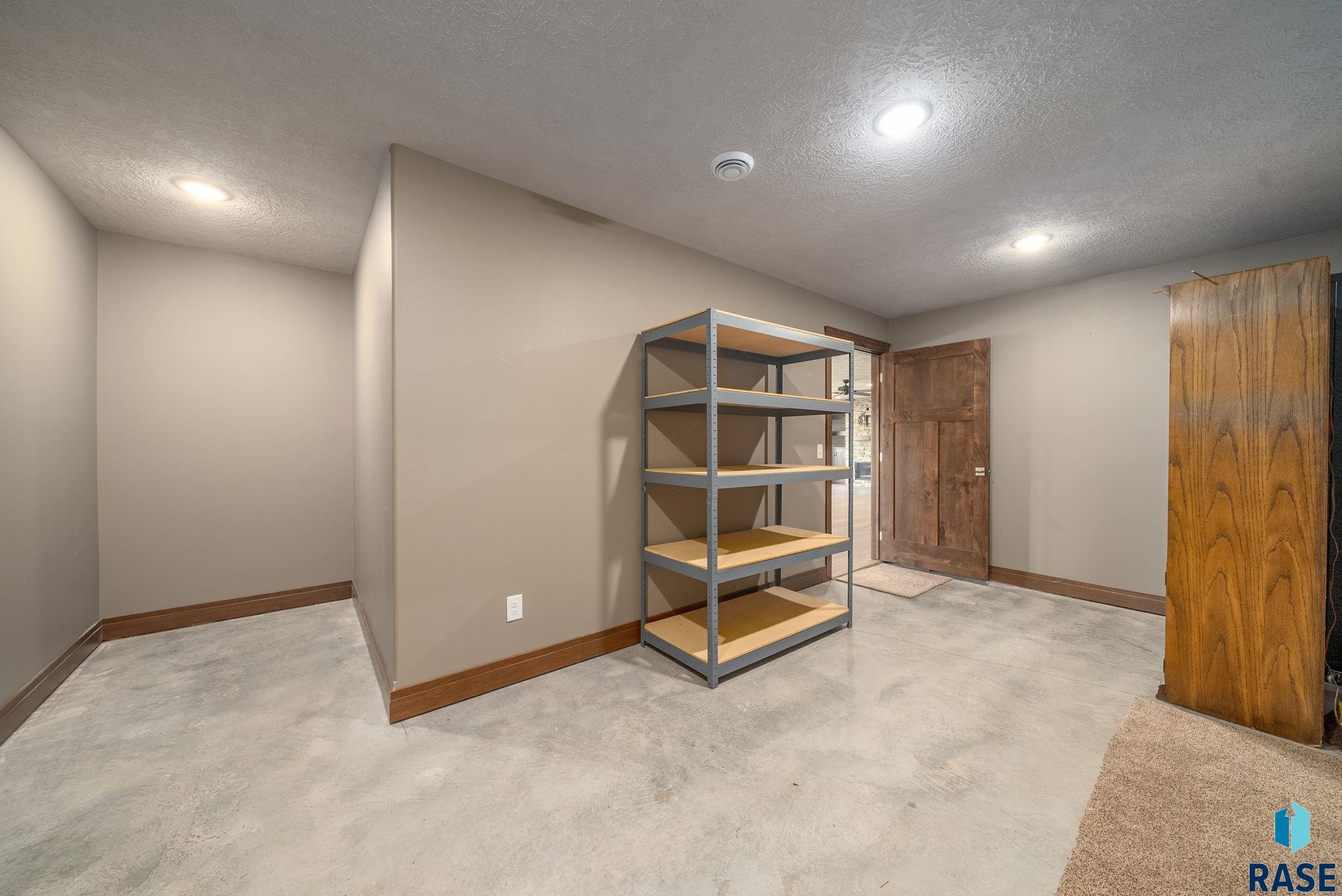 property viewer photo 46