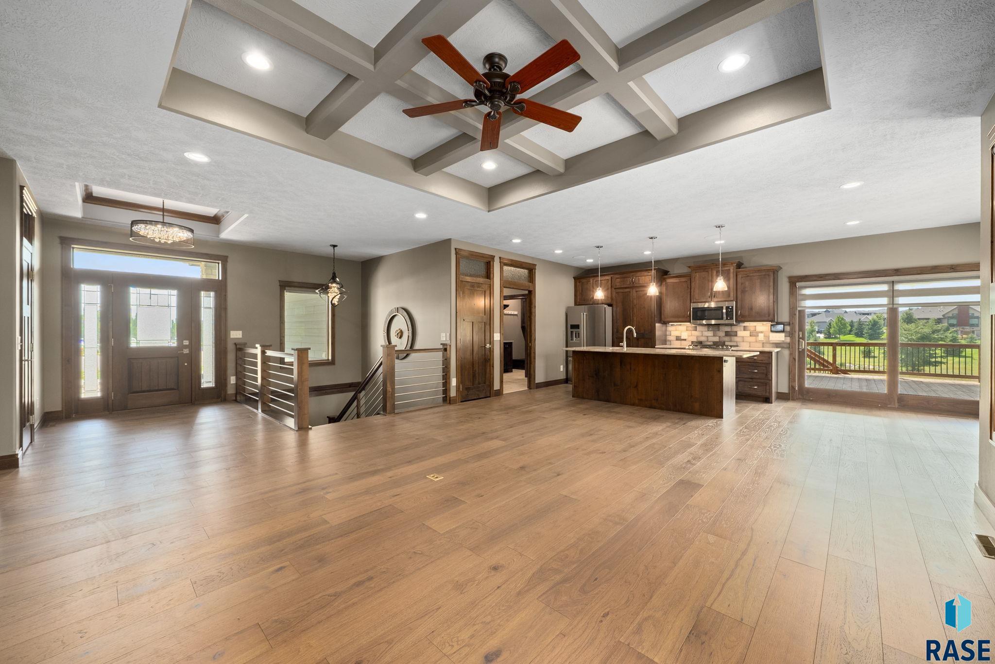 property viewer photo 5