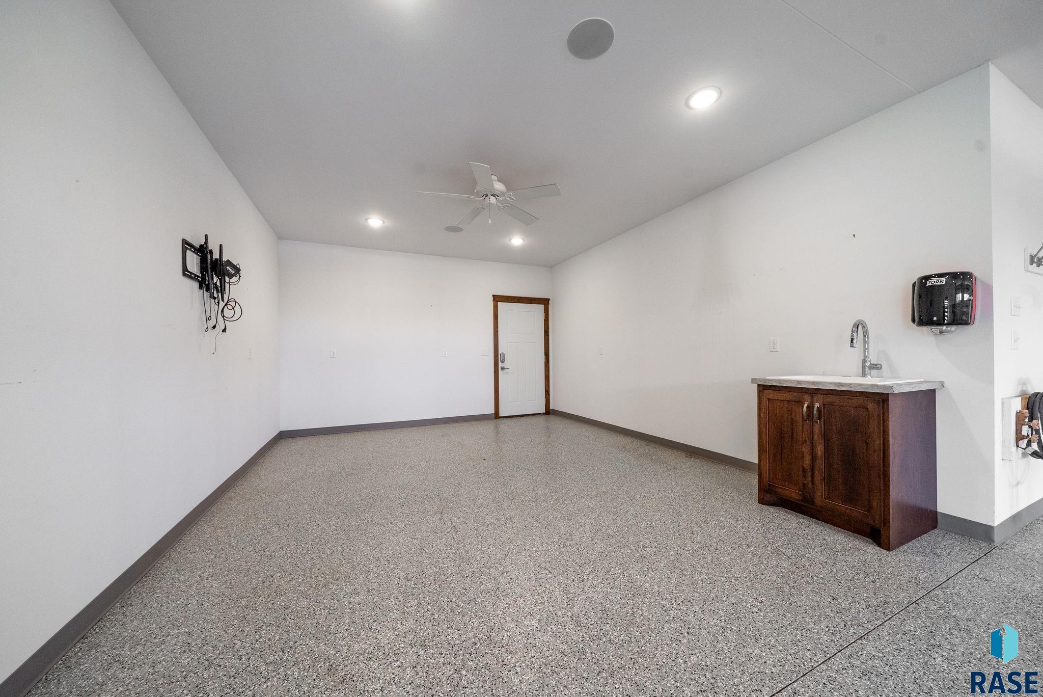 property viewer photo 51