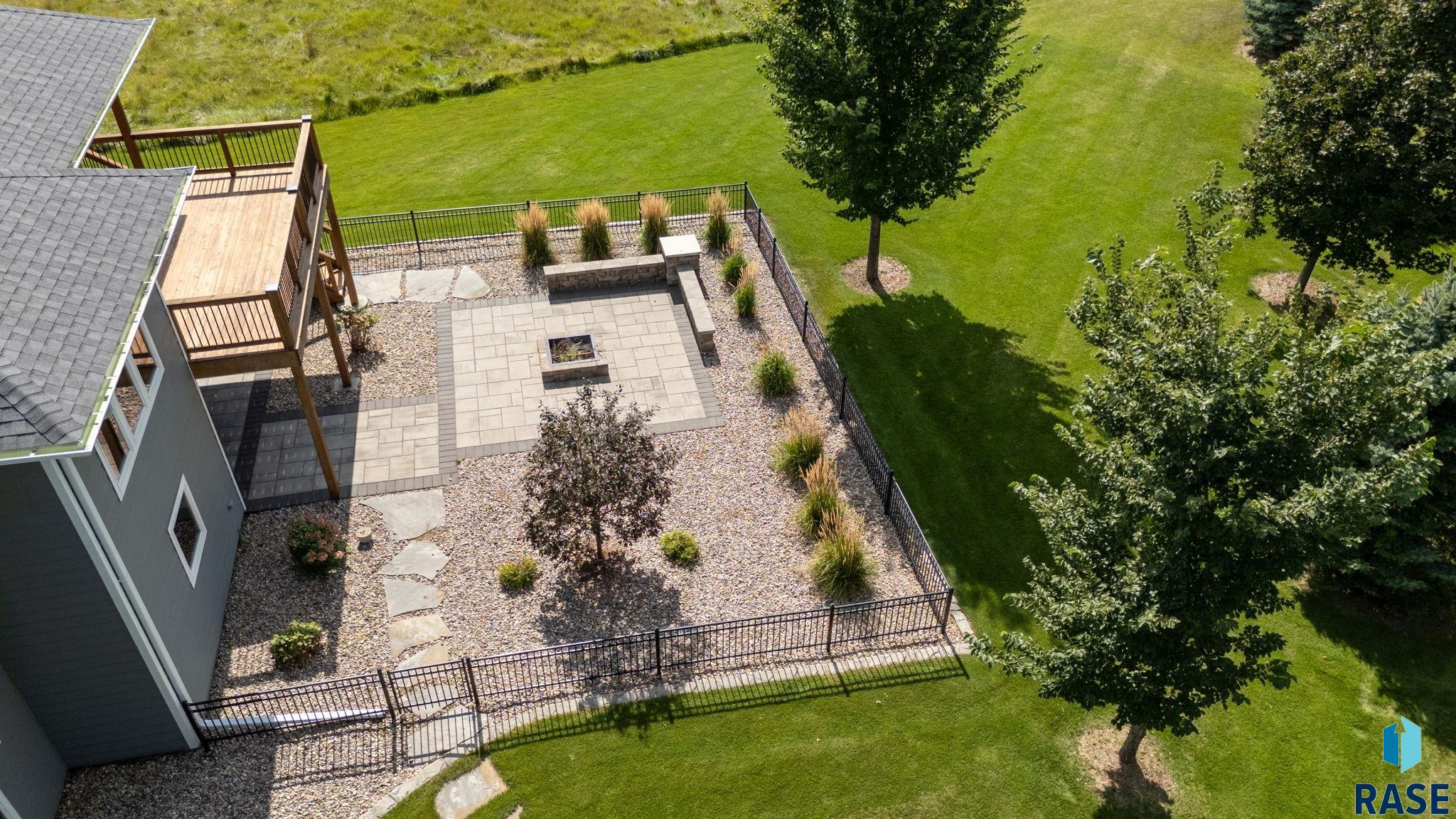 property viewer photo 61