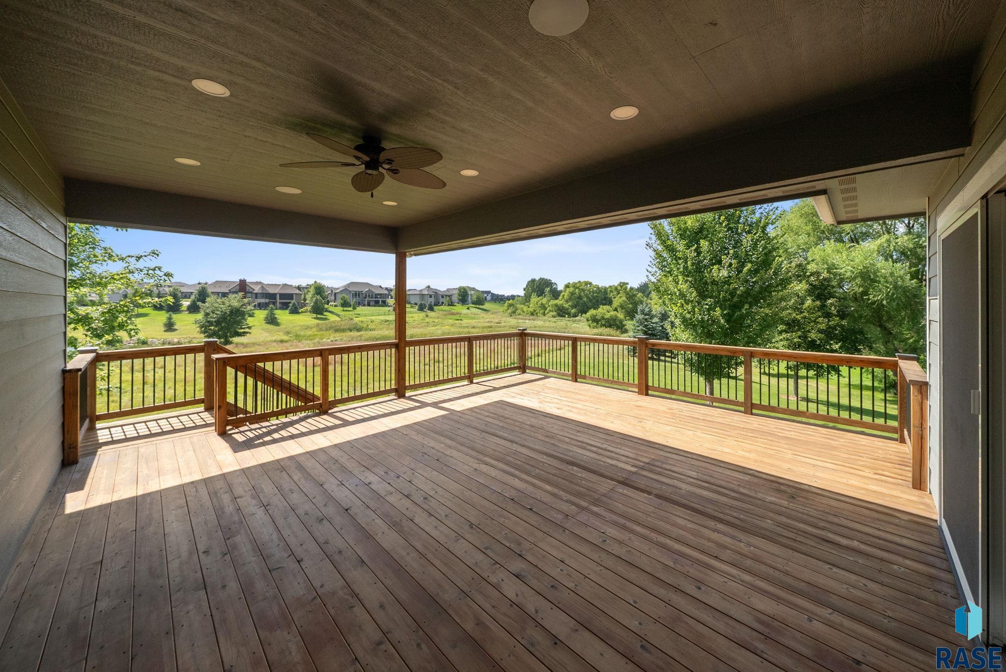 property viewer photo 63