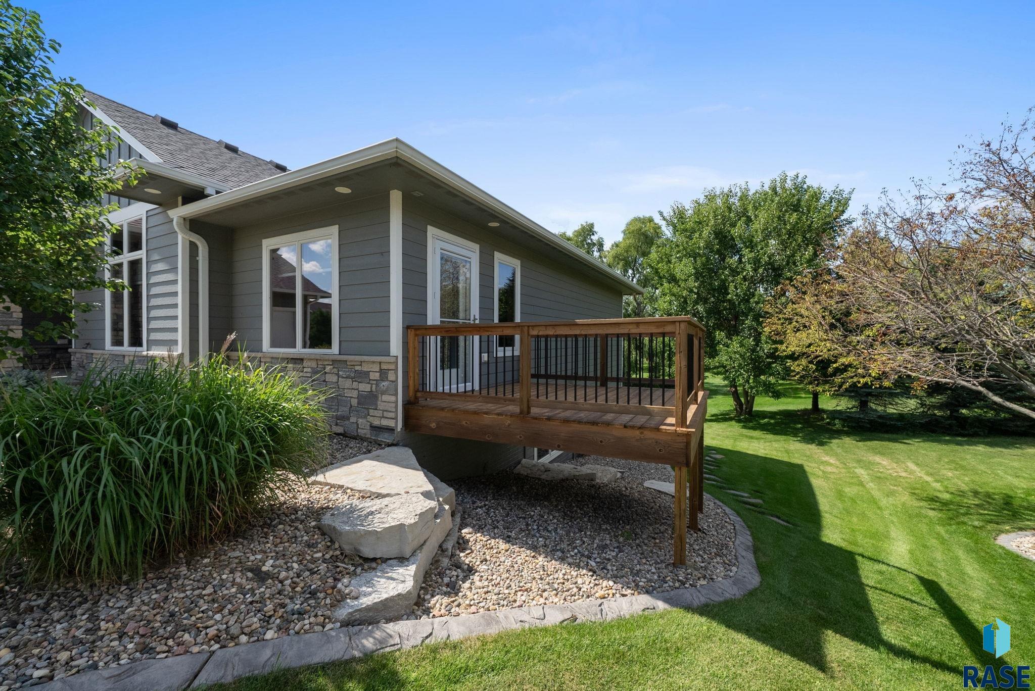 property viewer photo 68