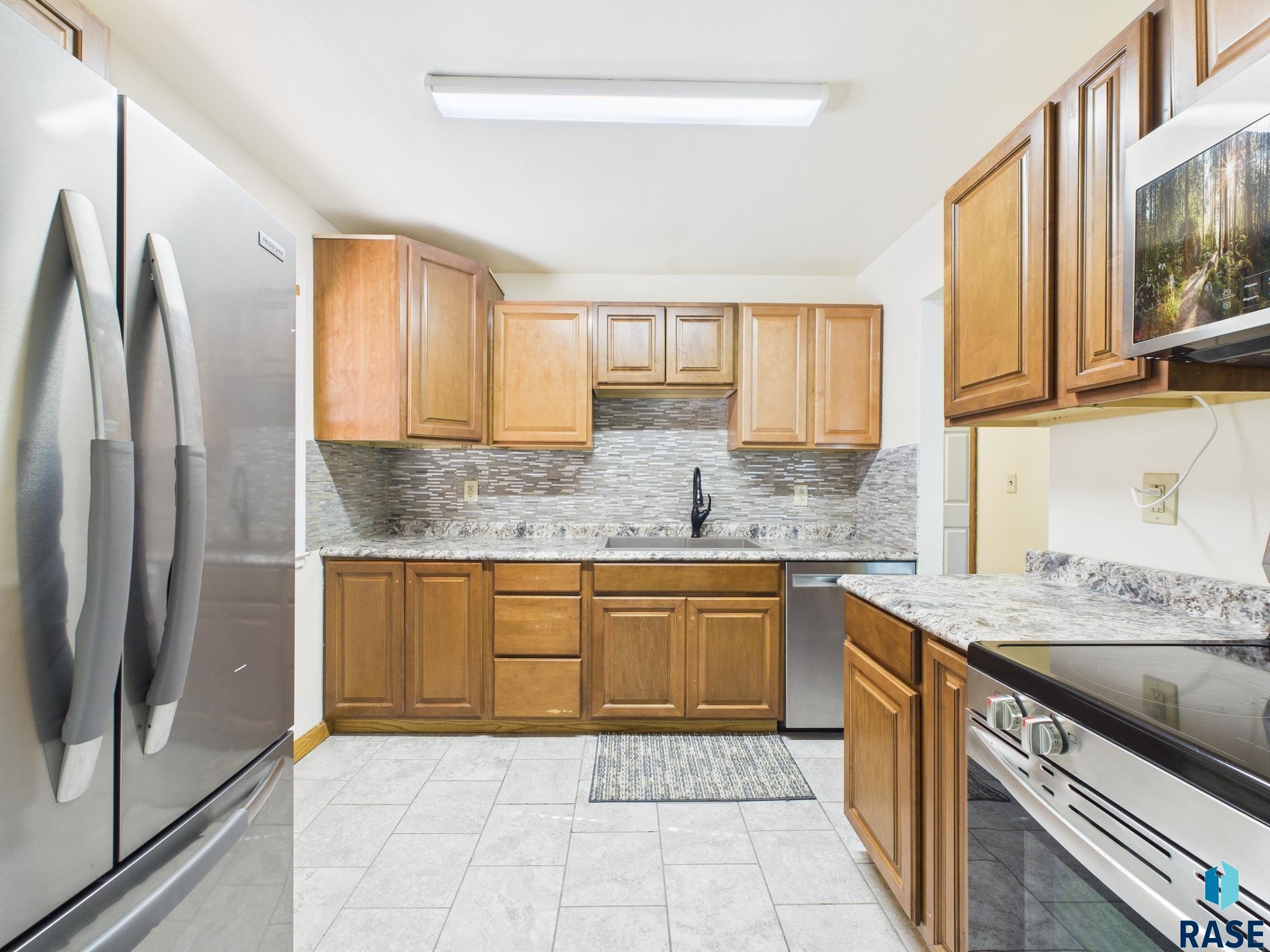 property viewer photo 12