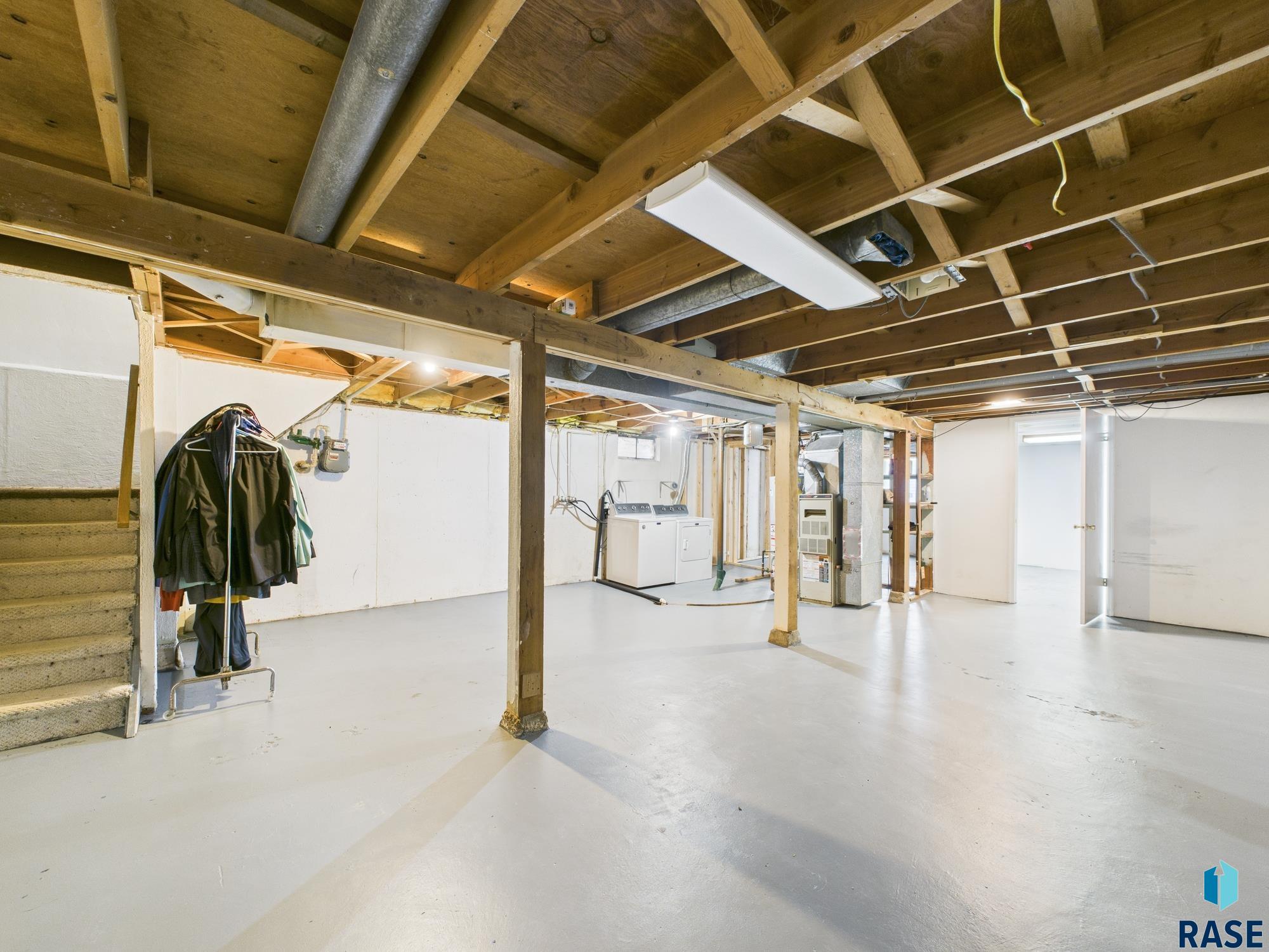 property viewer photo 21