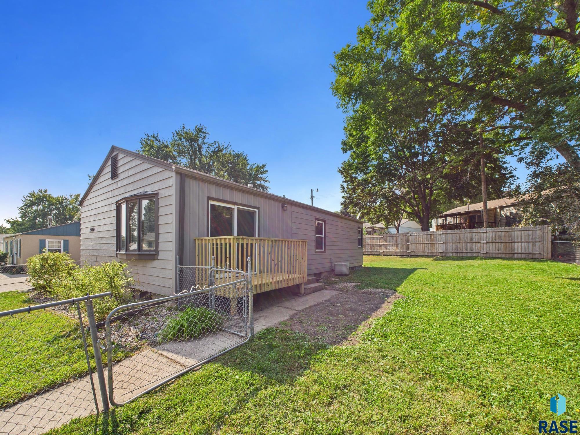 property viewer photo 29