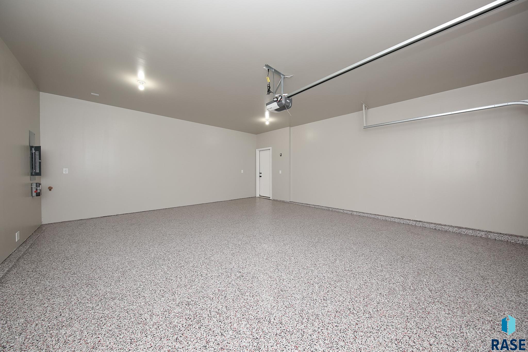 property viewer photo 14