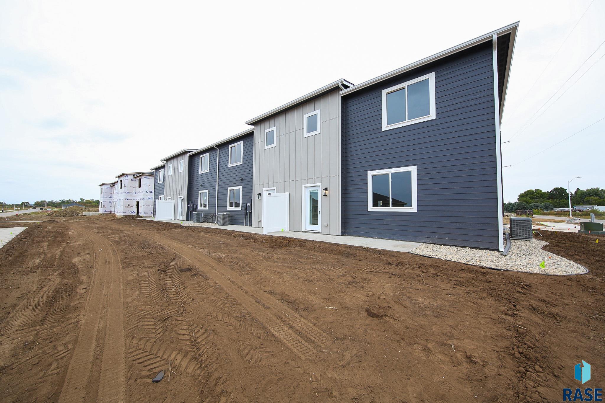property viewer photo 15