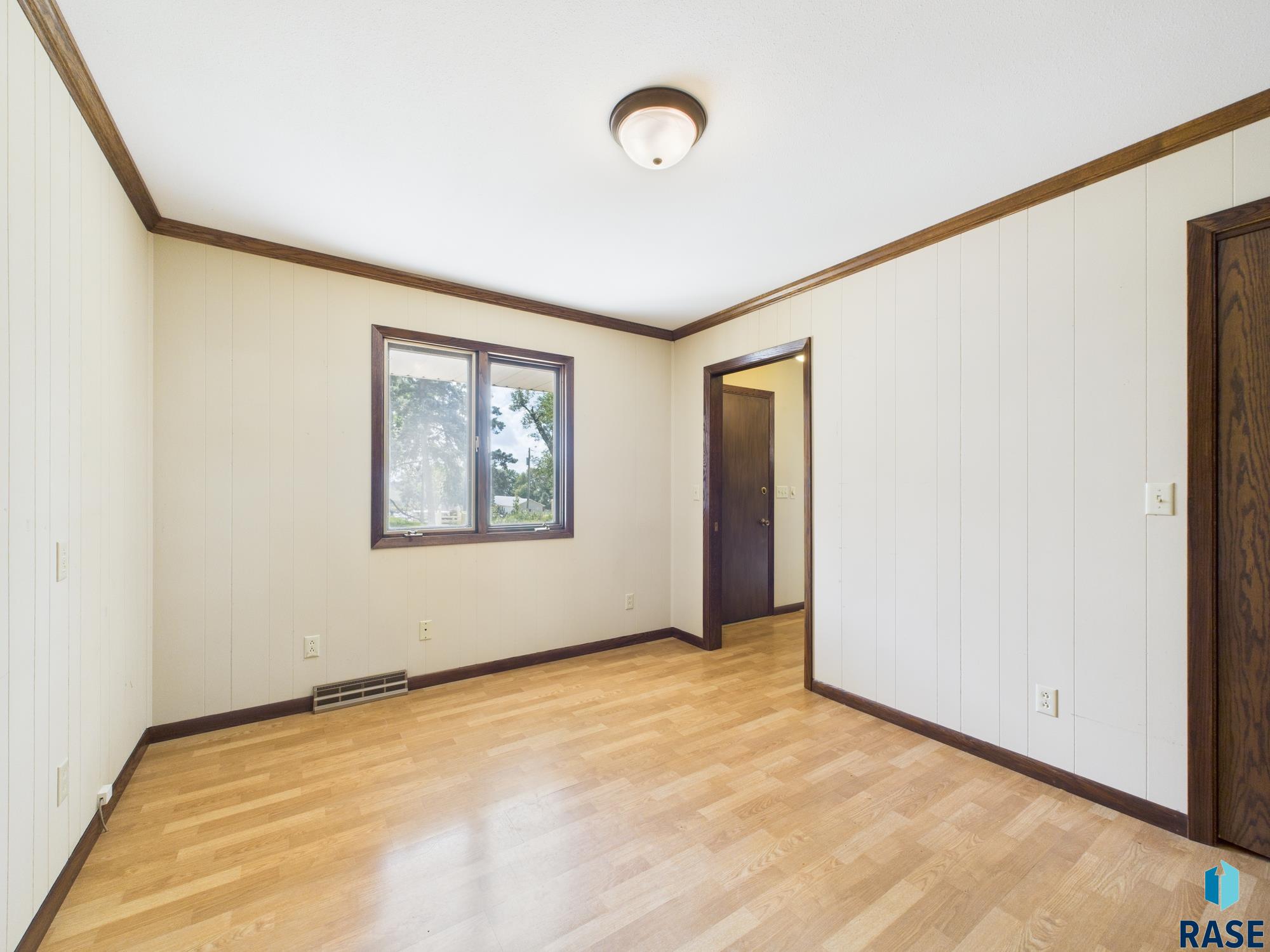 property viewer photo 19