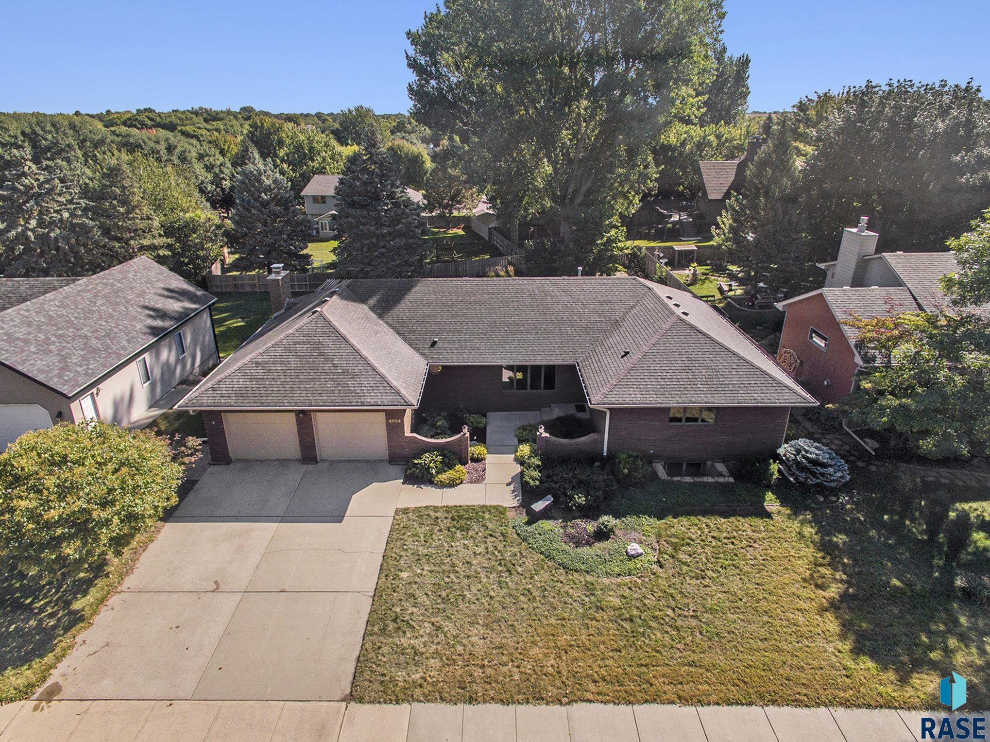property viewer photo 1