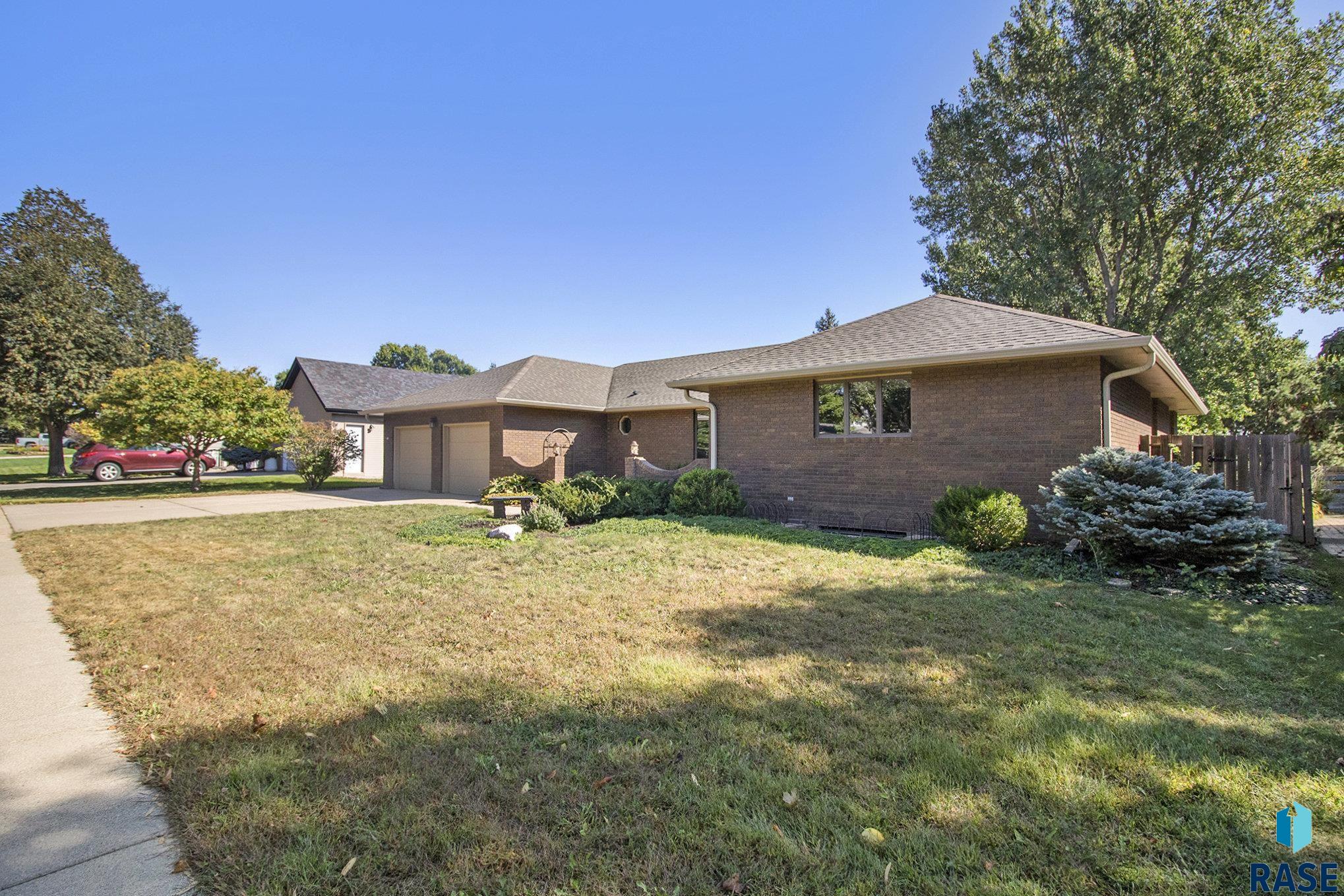 property viewer photo 36
