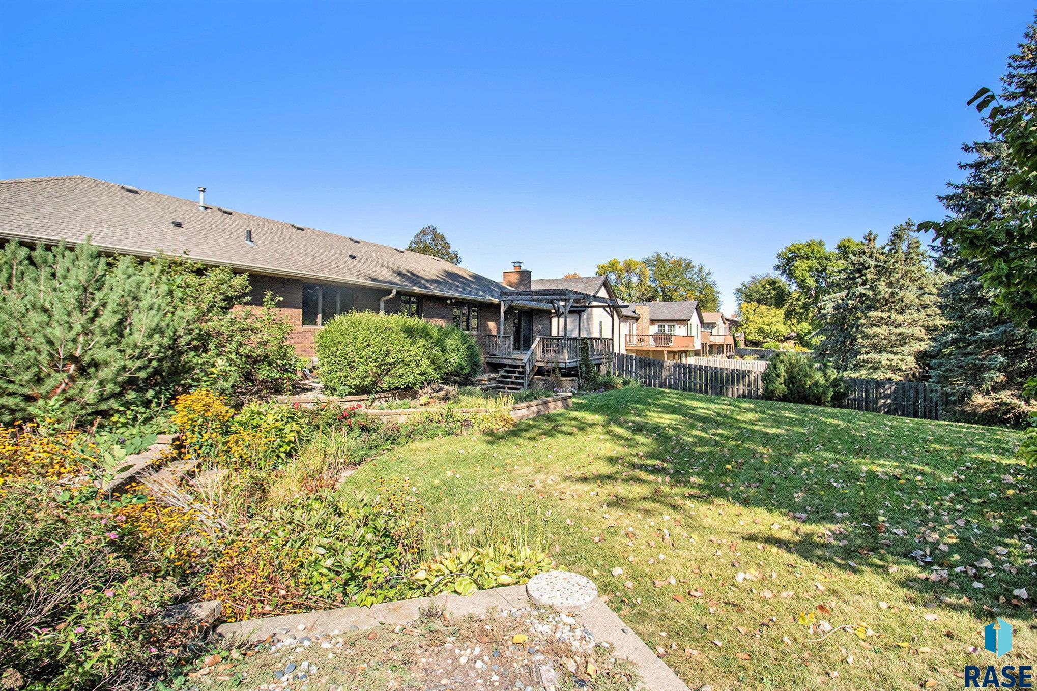 property viewer photo 37