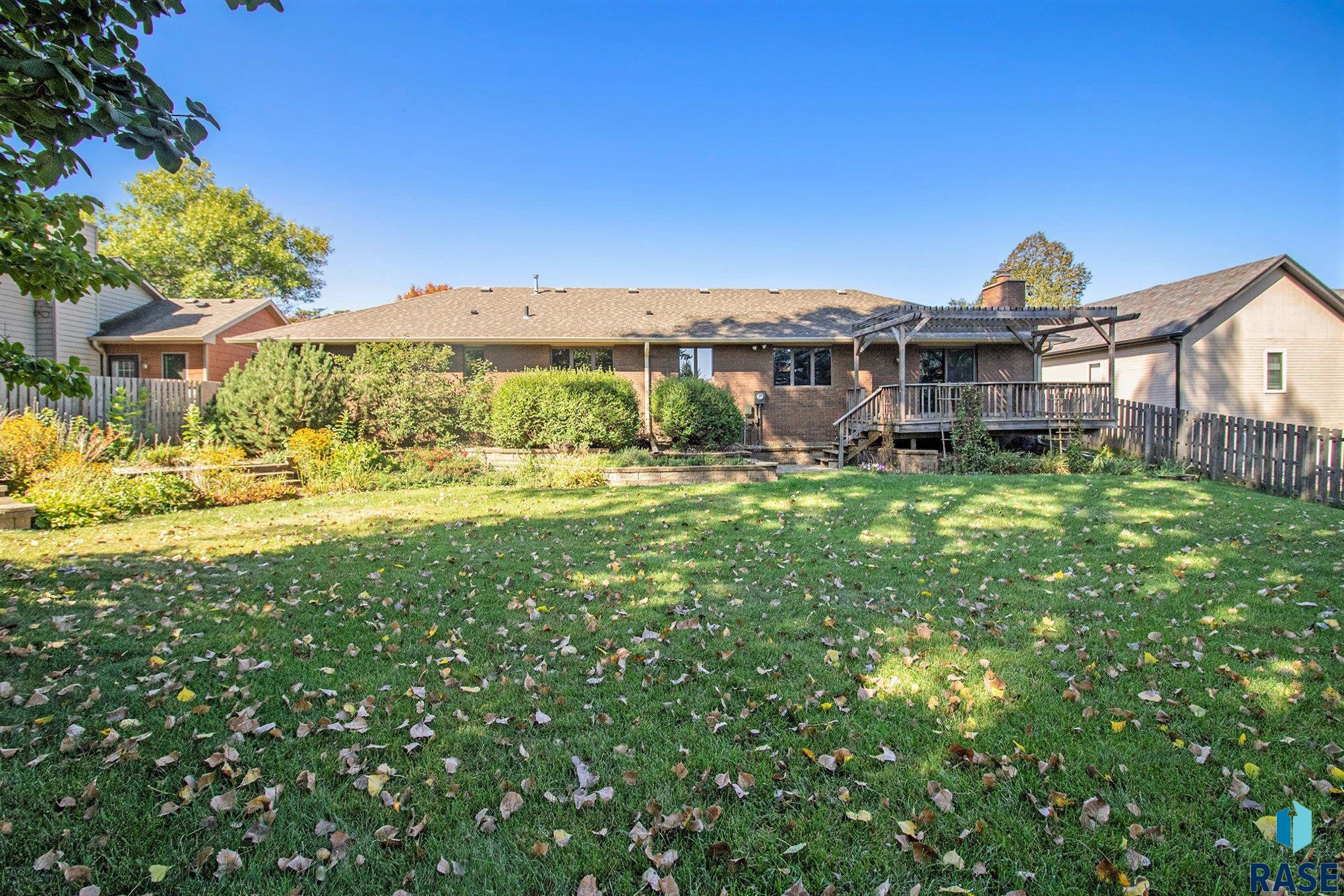 property viewer photo 38