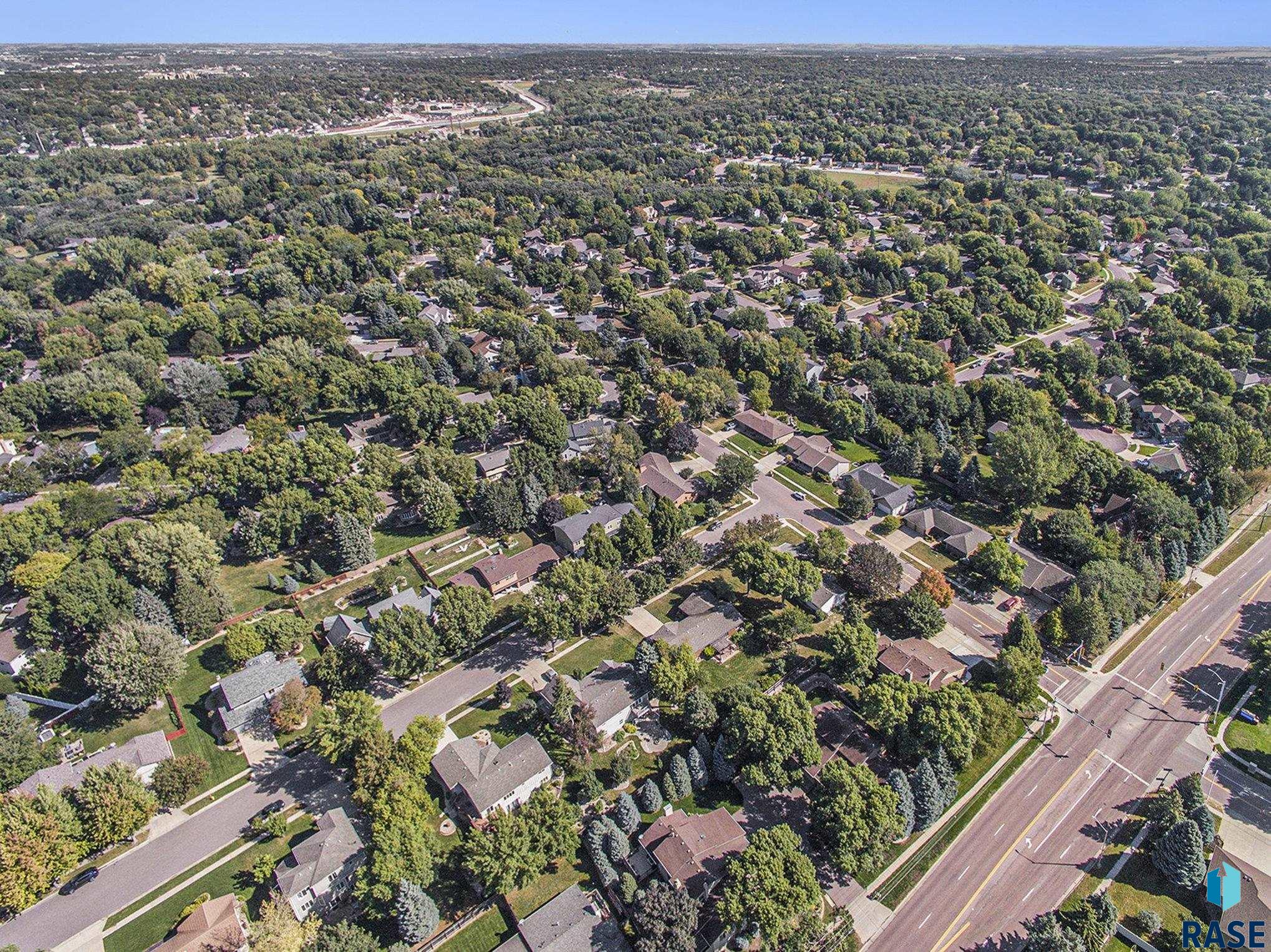 property viewer photo 42
