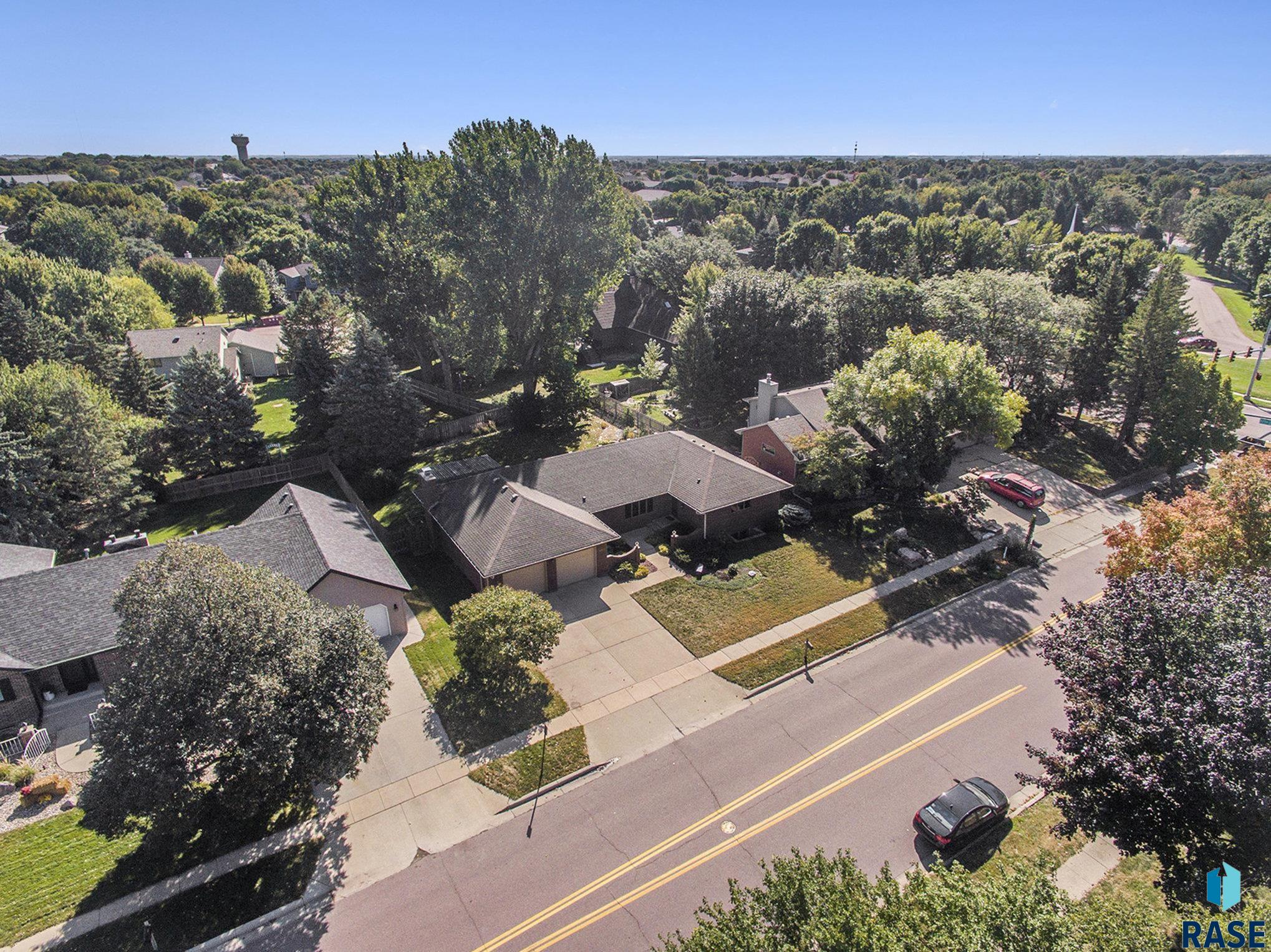 property viewer photo 45