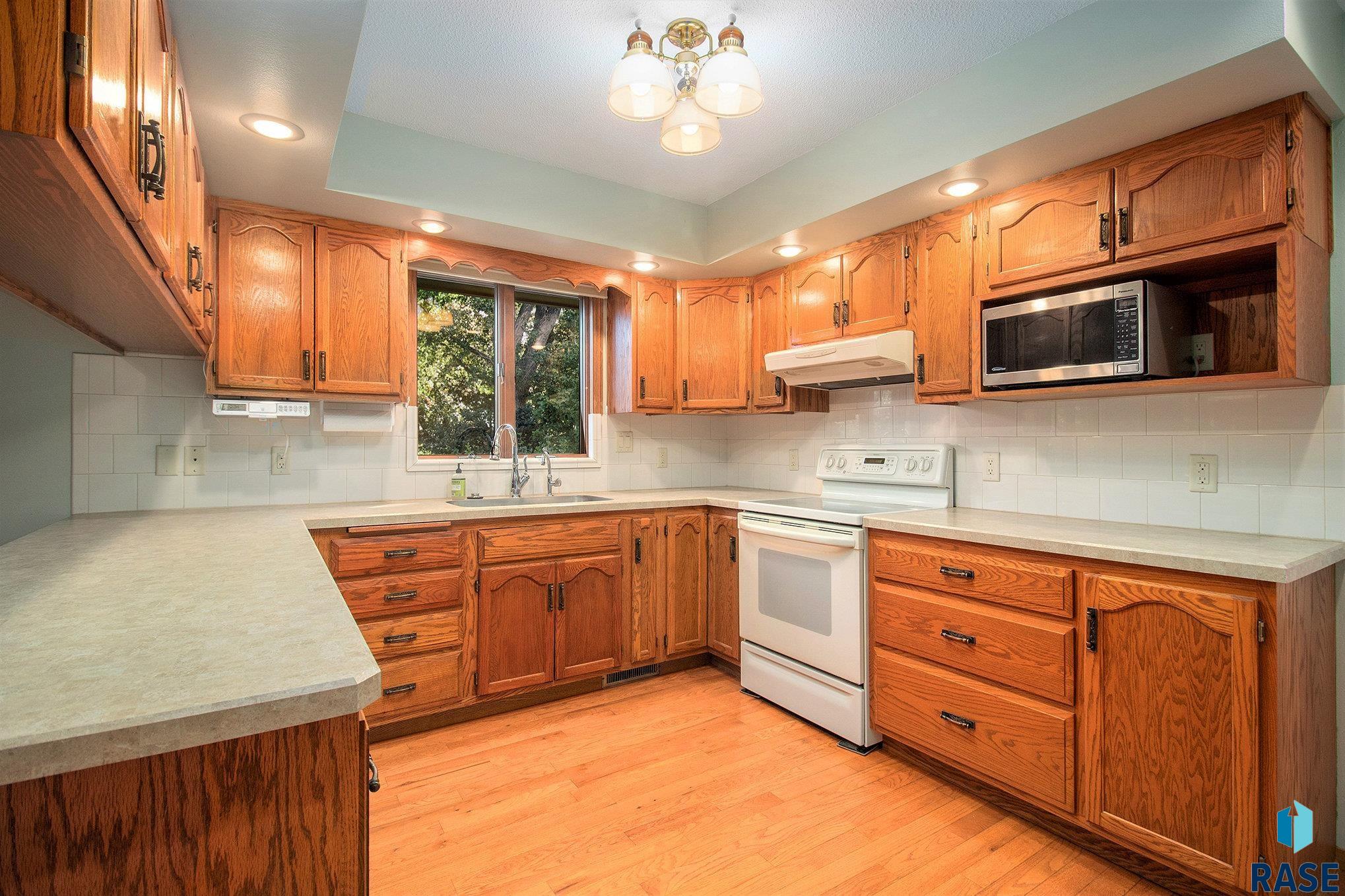 property viewer photo 7