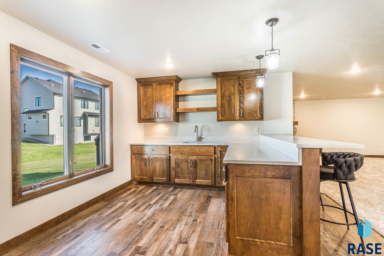 property viewer photo 18