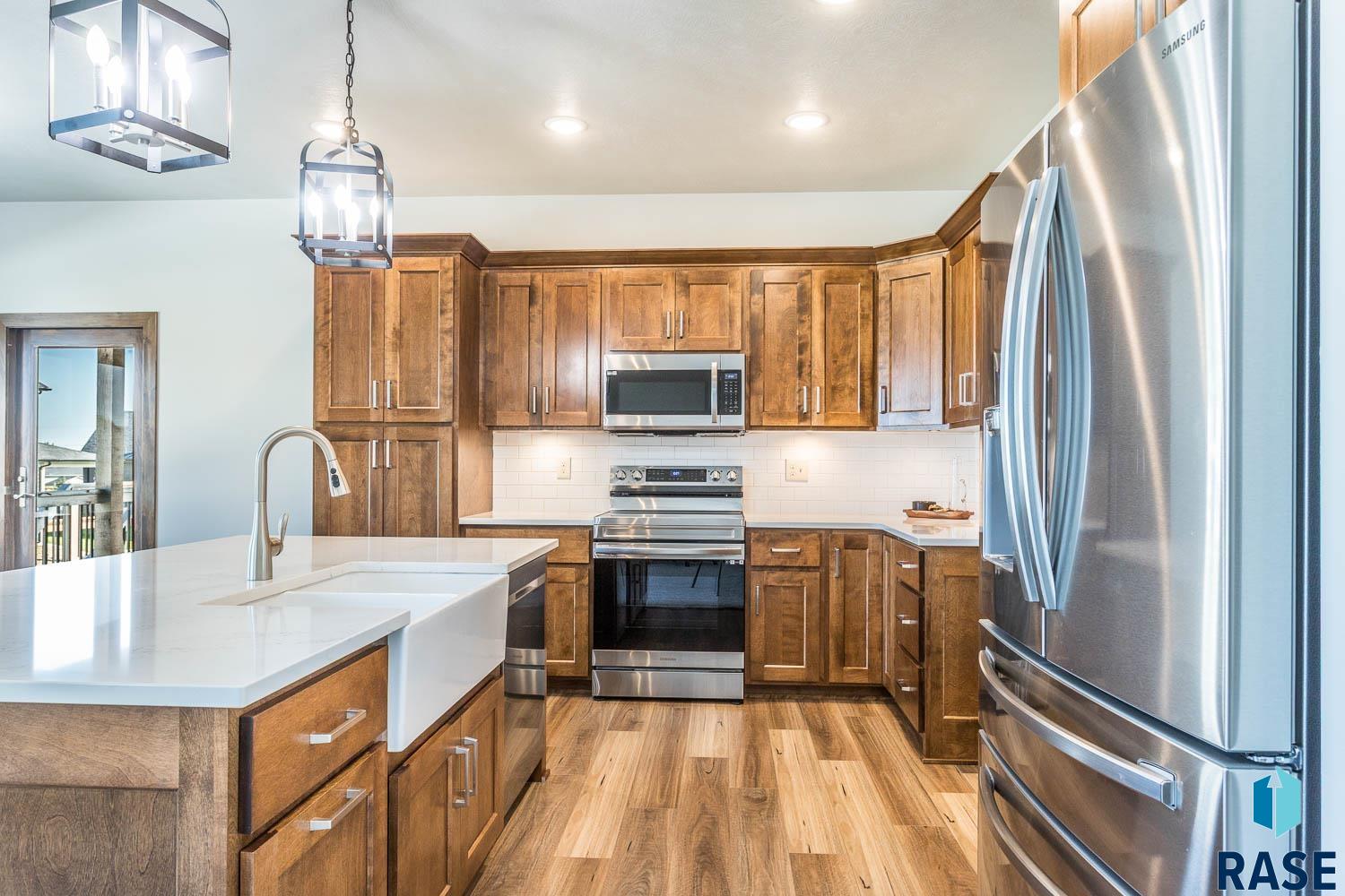 property viewer photo 8