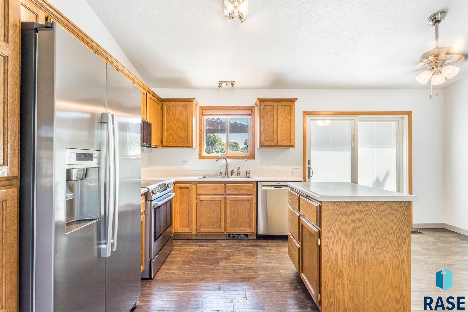 property viewer photo 10