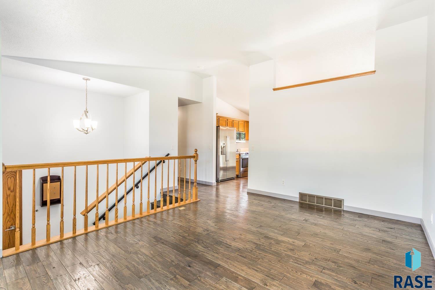 property viewer photo 14