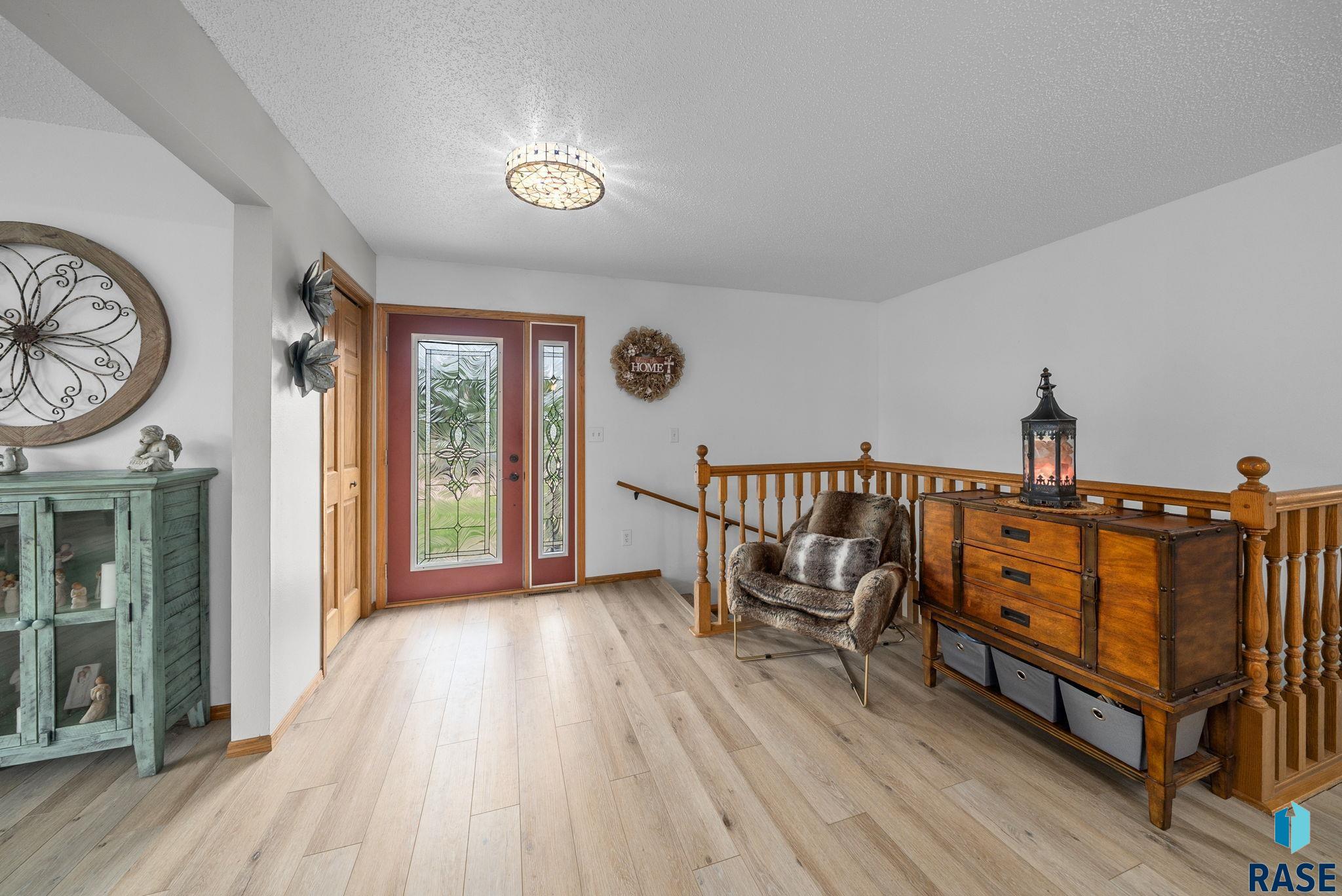 property viewer photo 1