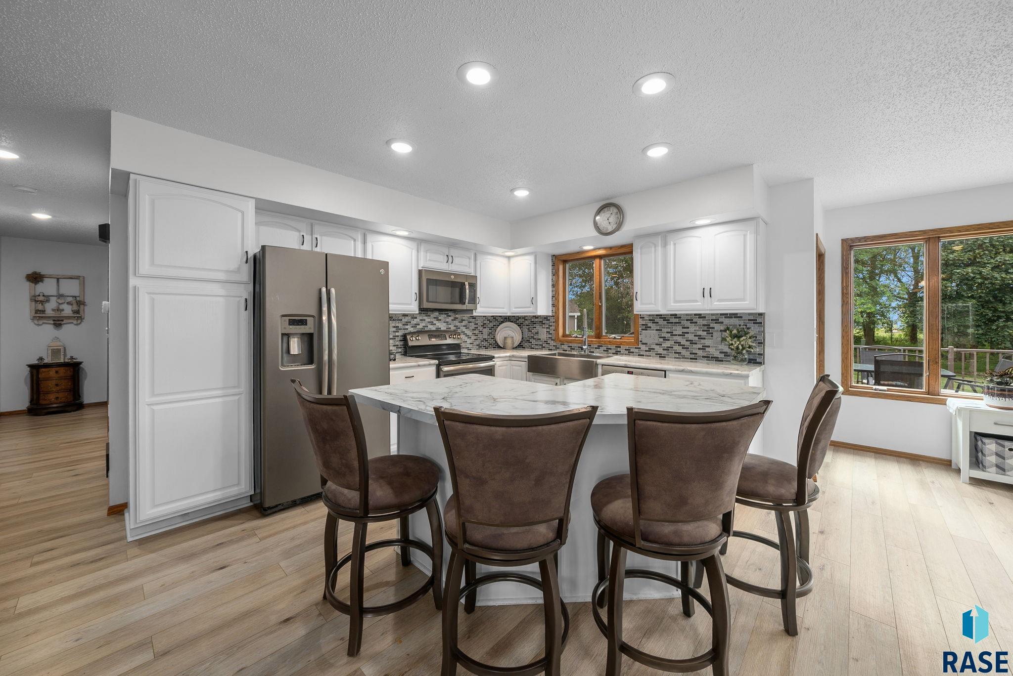 property viewer photo 10