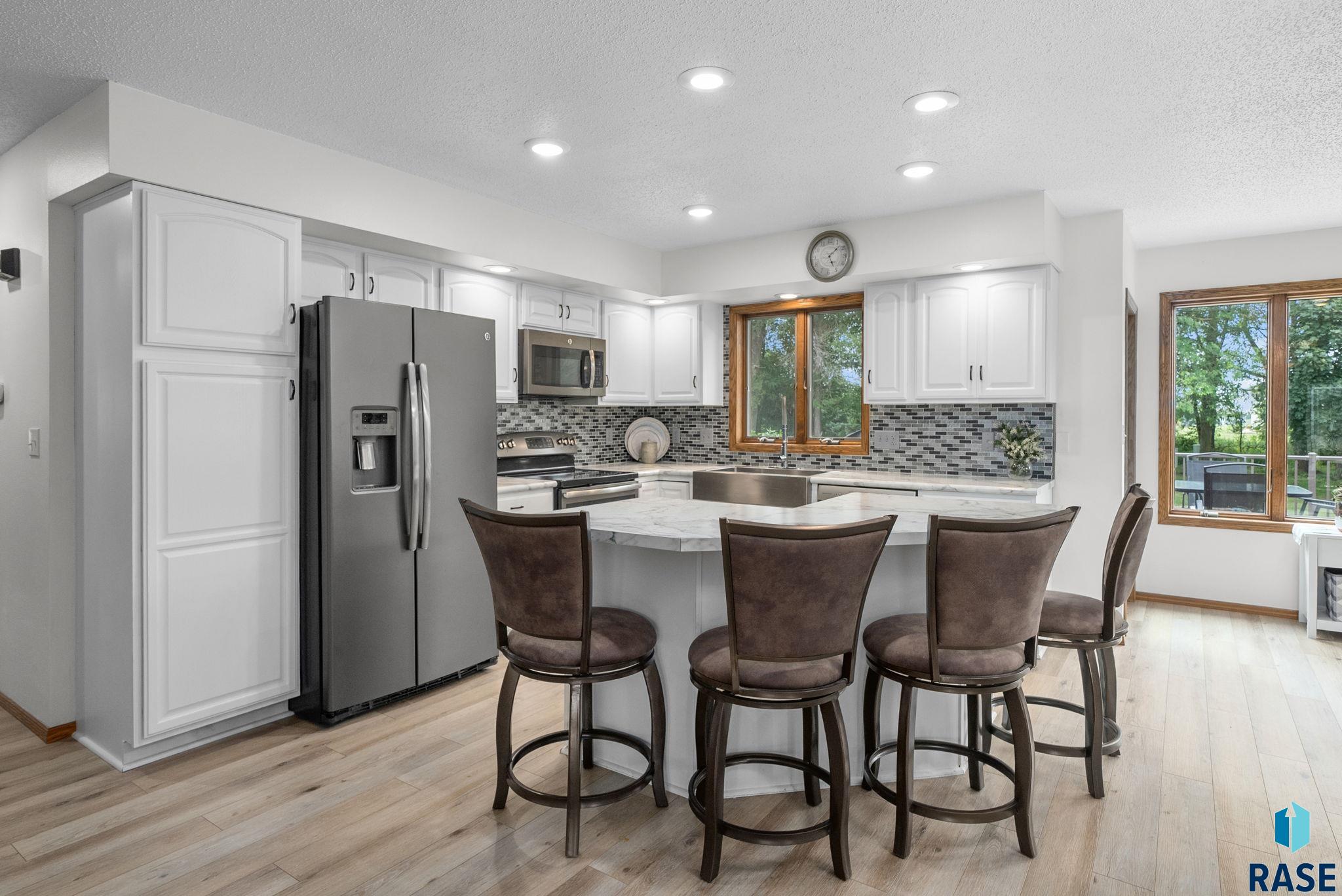 property viewer photo 8