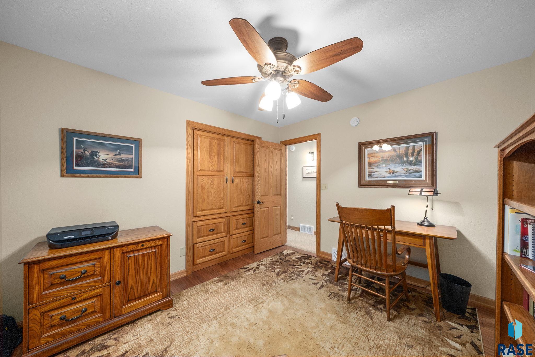 property viewer photo 23