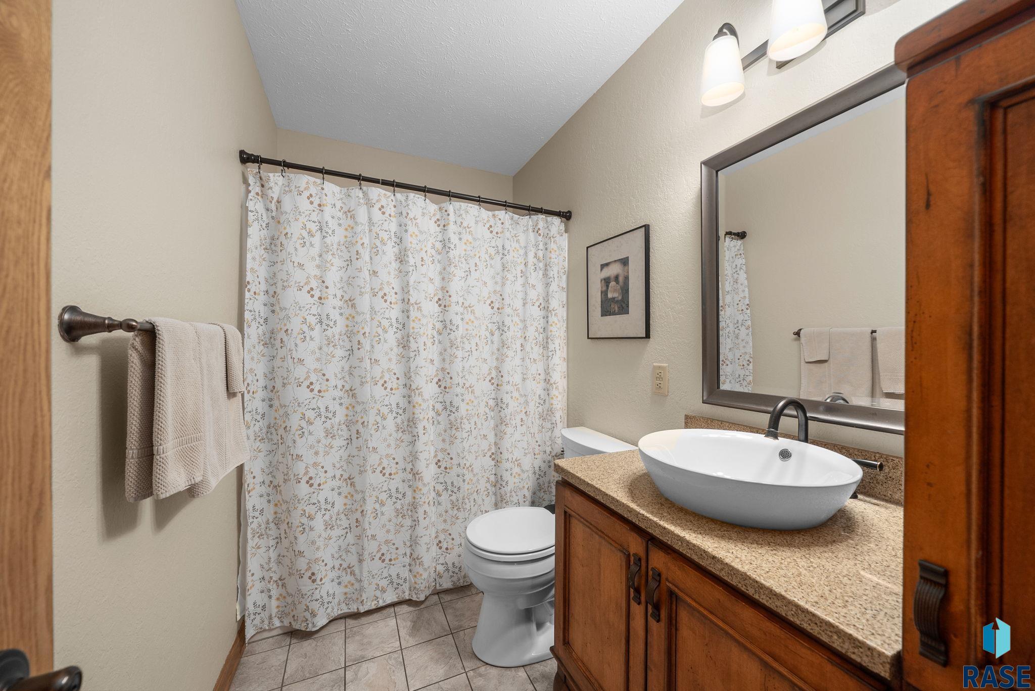 property viewer photo 27