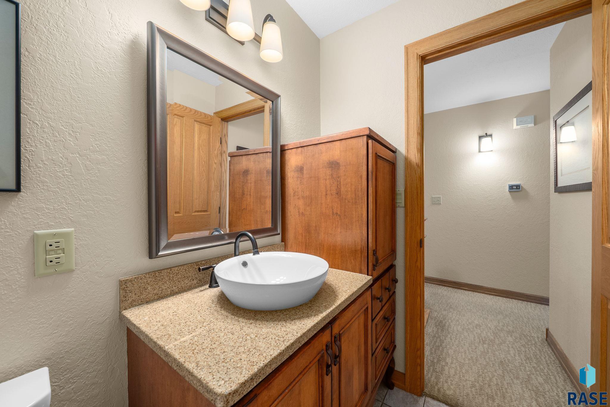 property viewer photo 28