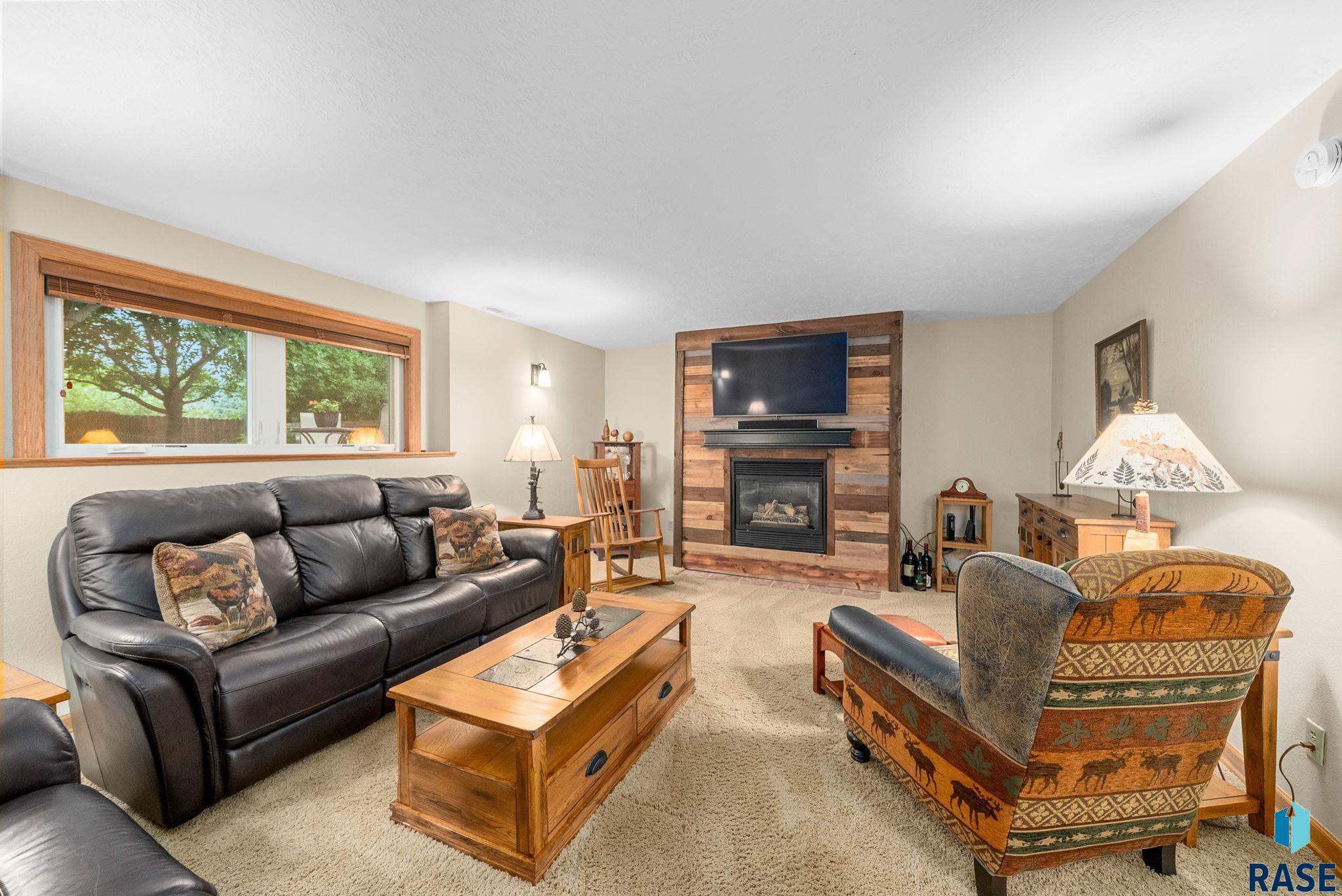 property viewer photo 32