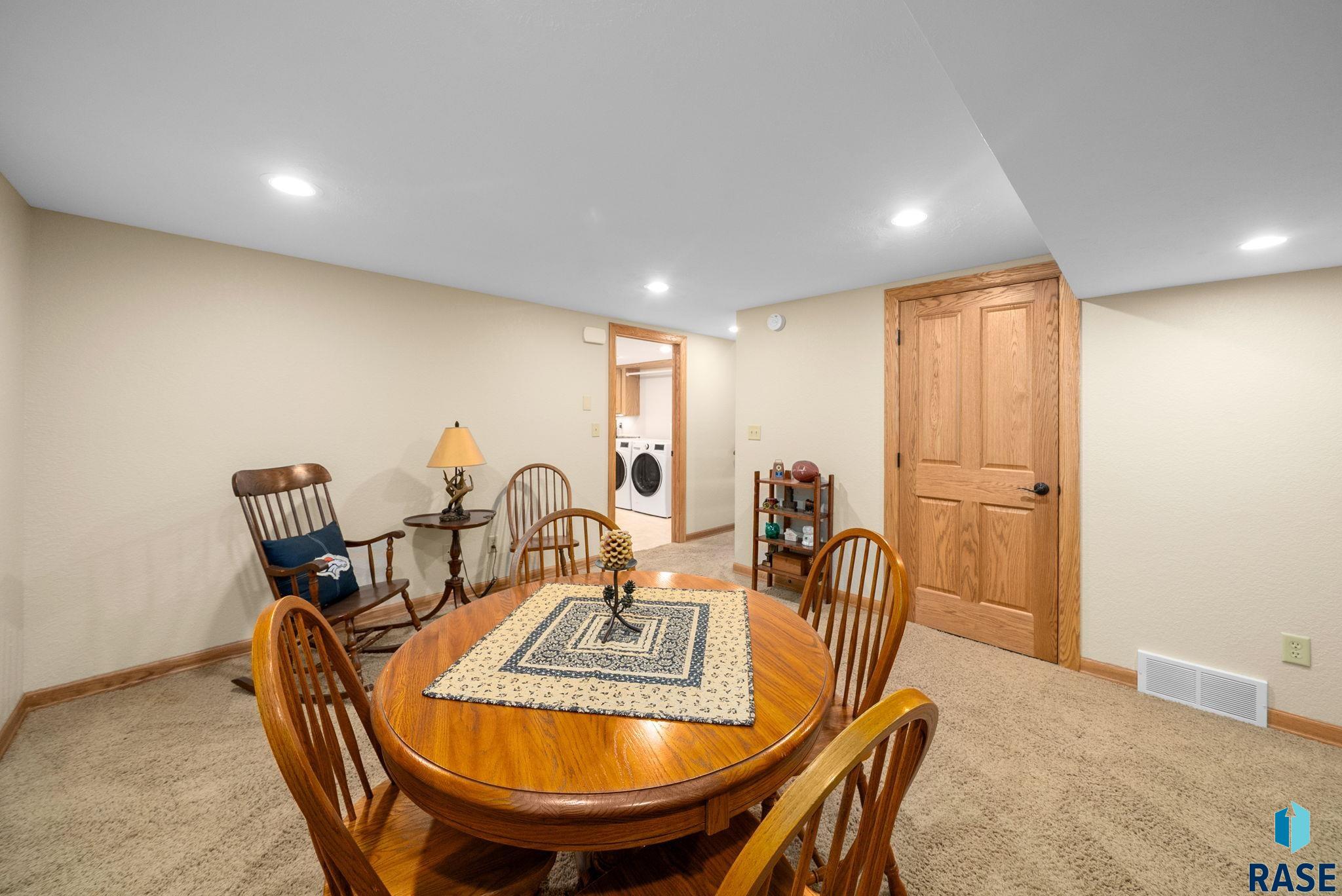 property viewer photo 39