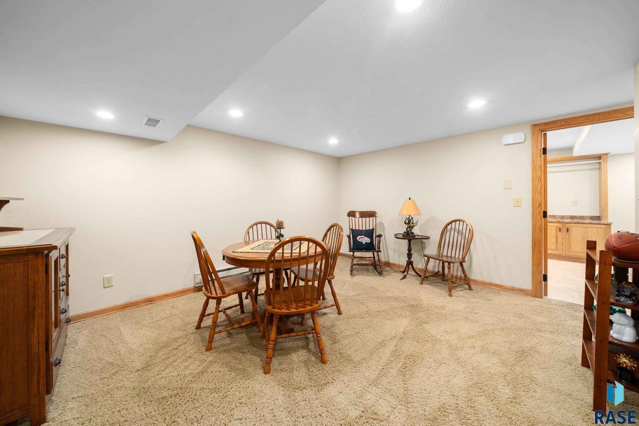 property viewer photo 40