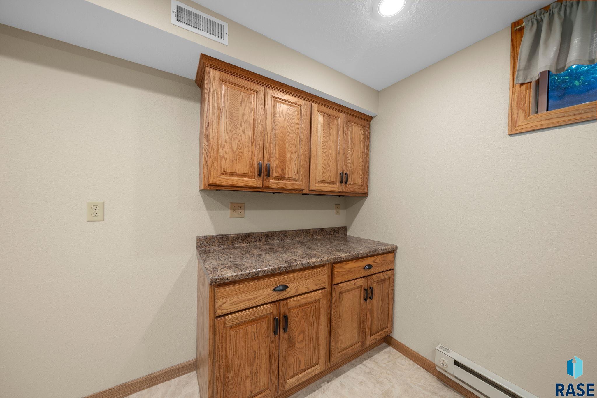 property viewer photo 44
