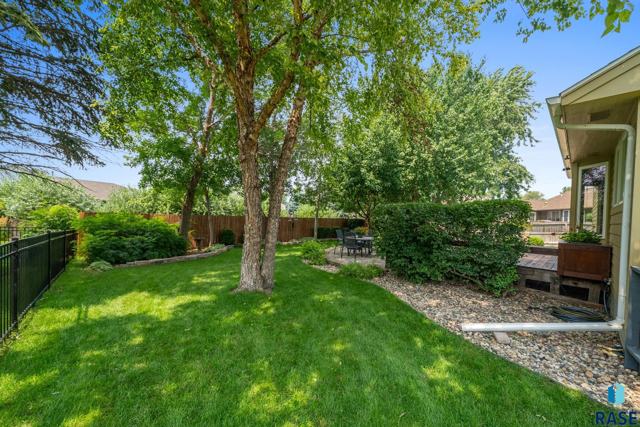 property viewer photo 60