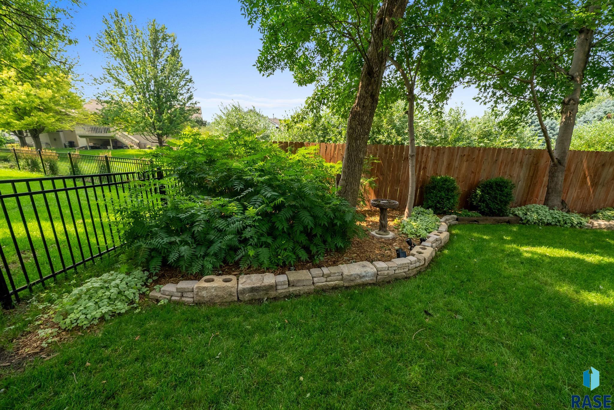property viewer photo 62