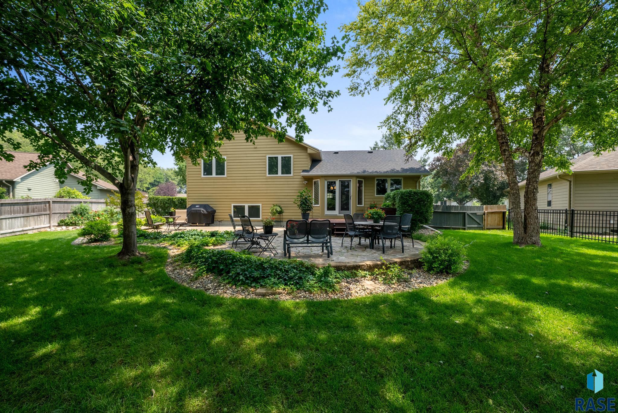 property viewer photo 65