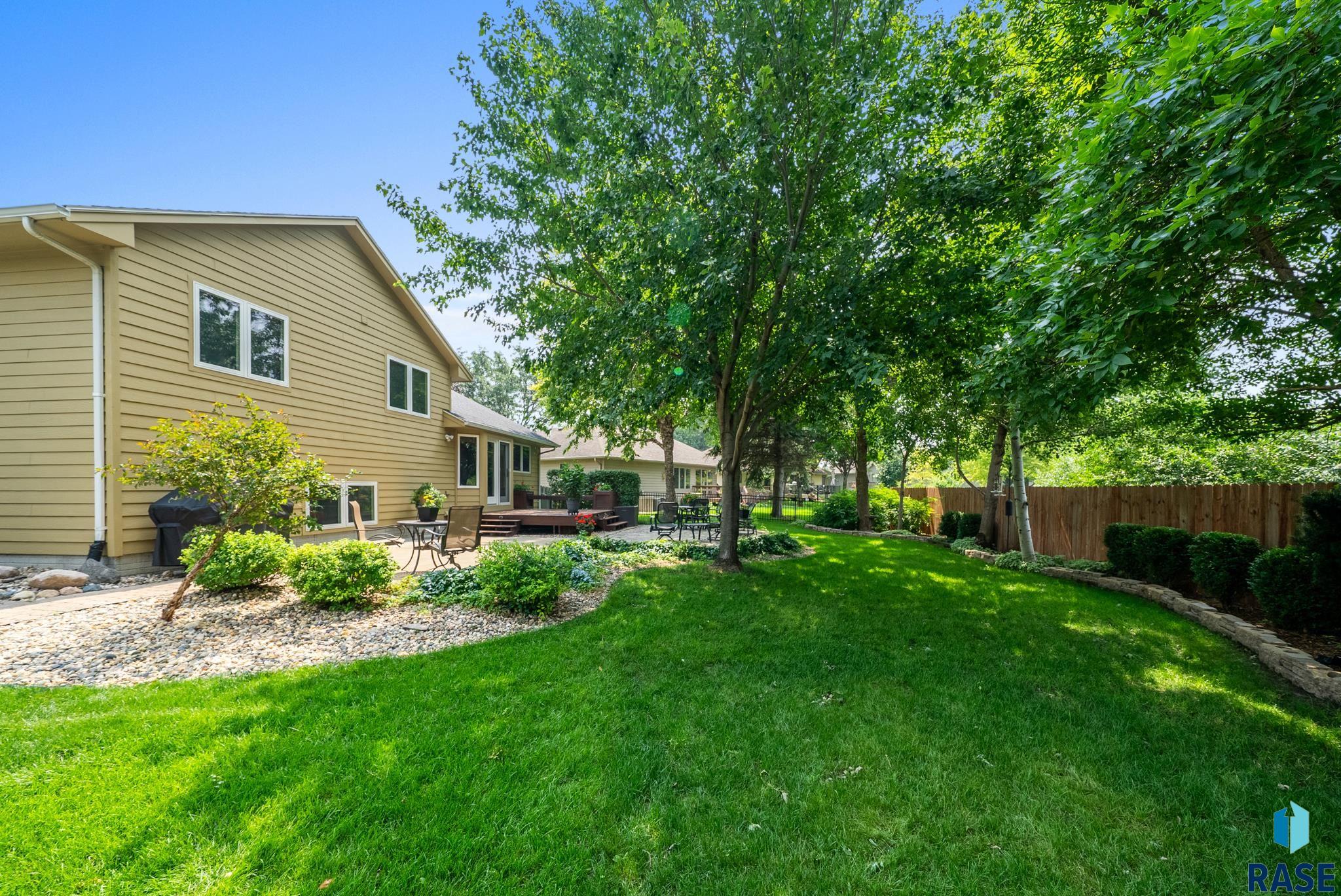 property viewer photo 68