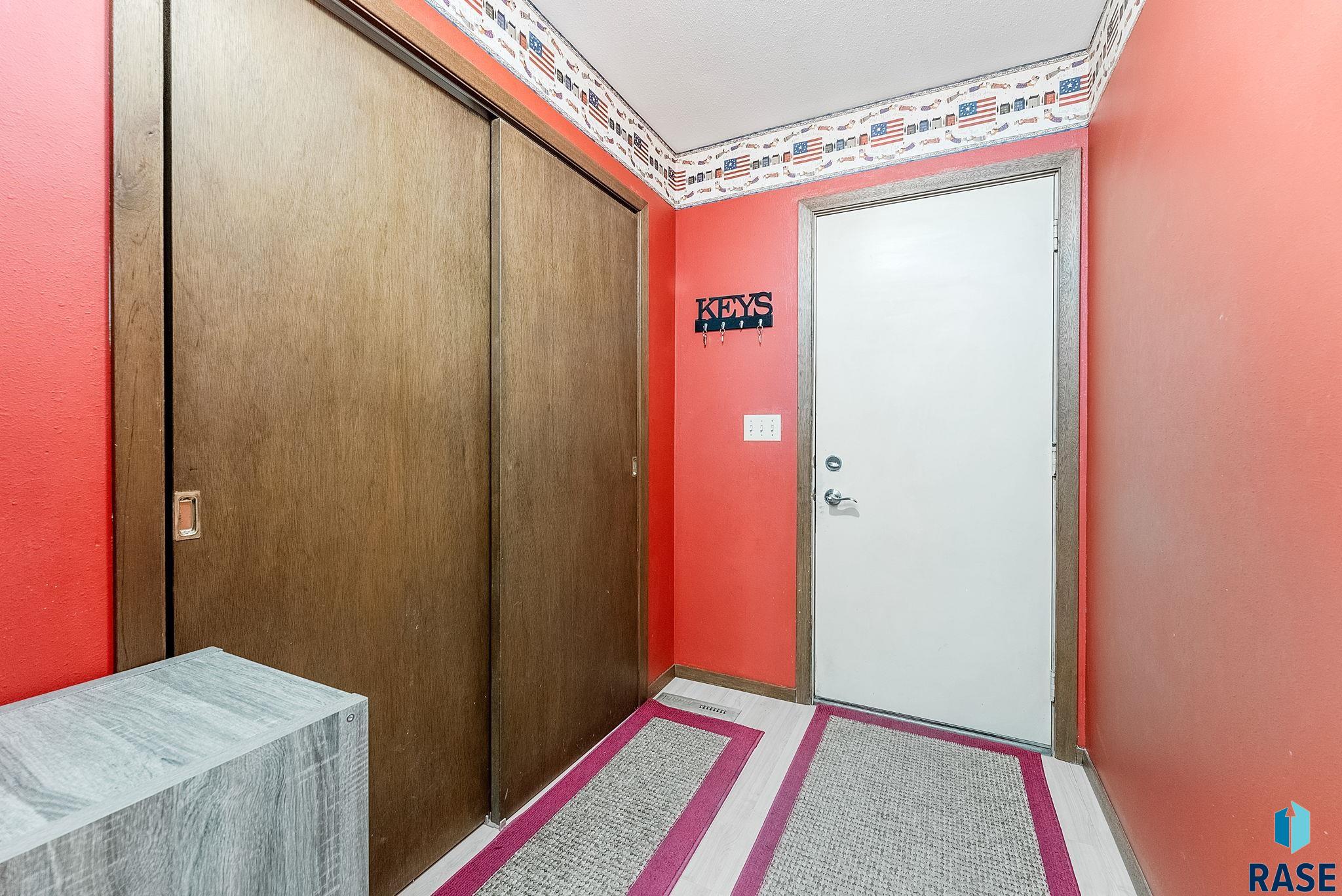 property viewer photo 14