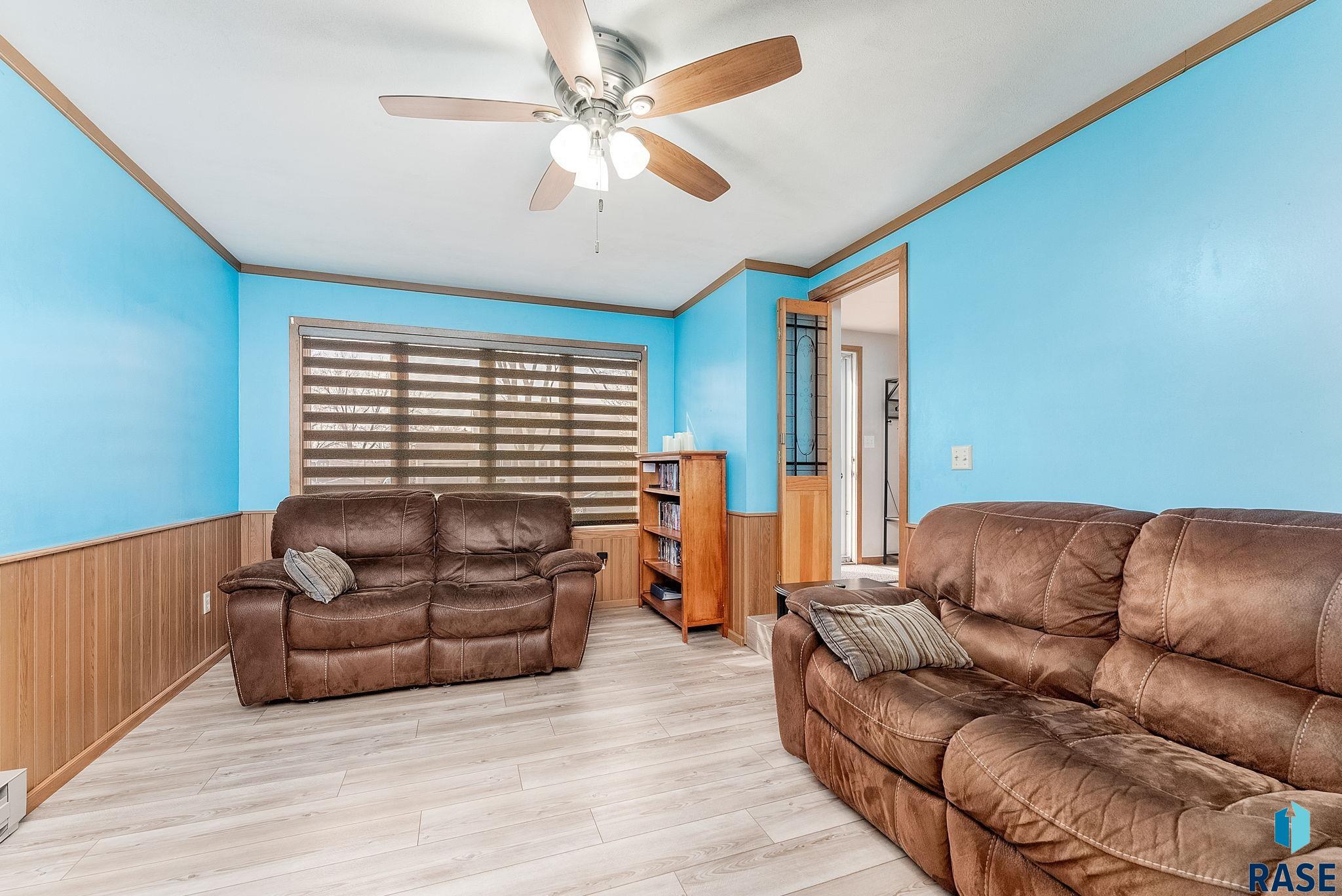 property viewer photo 6