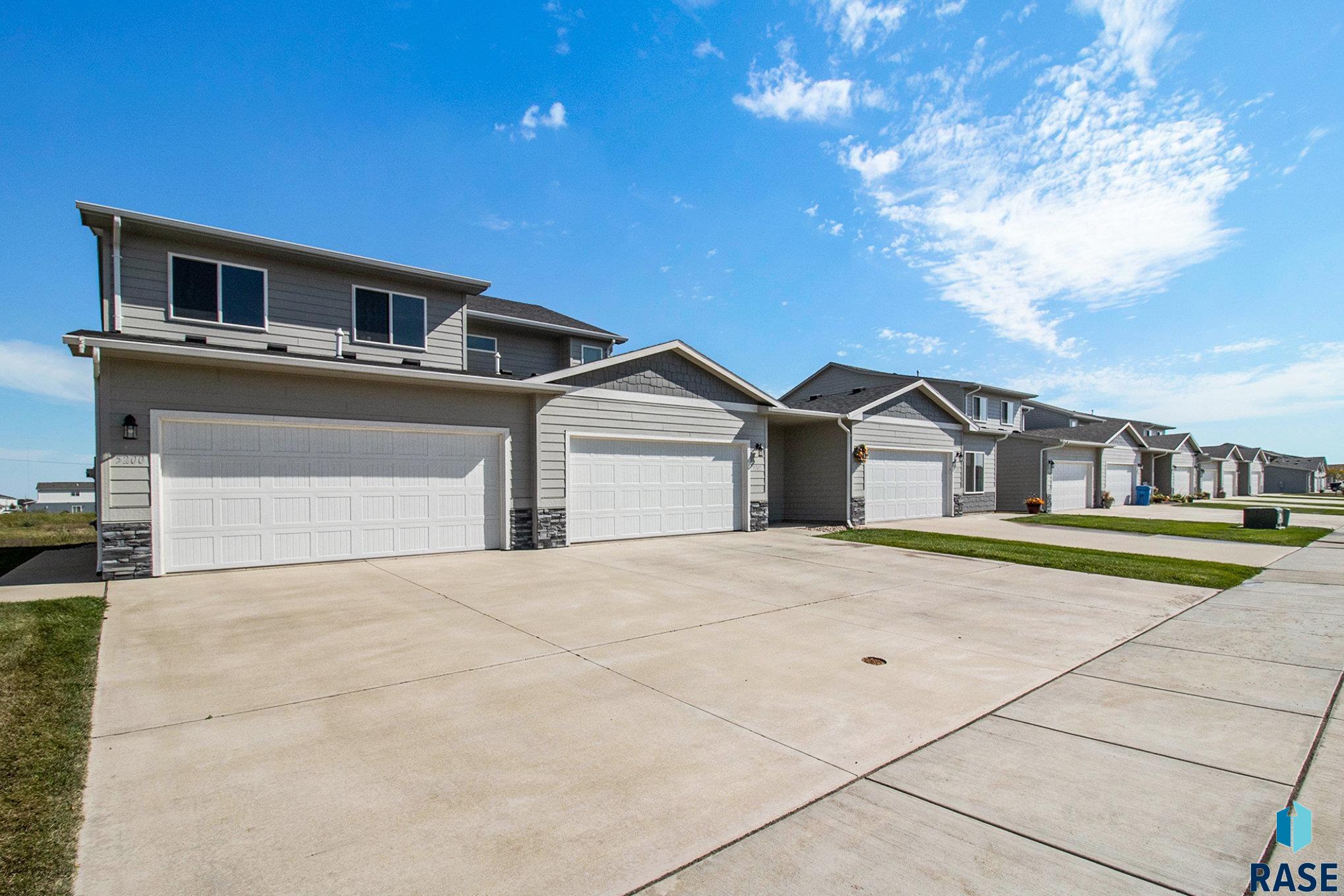property viewer photo 1