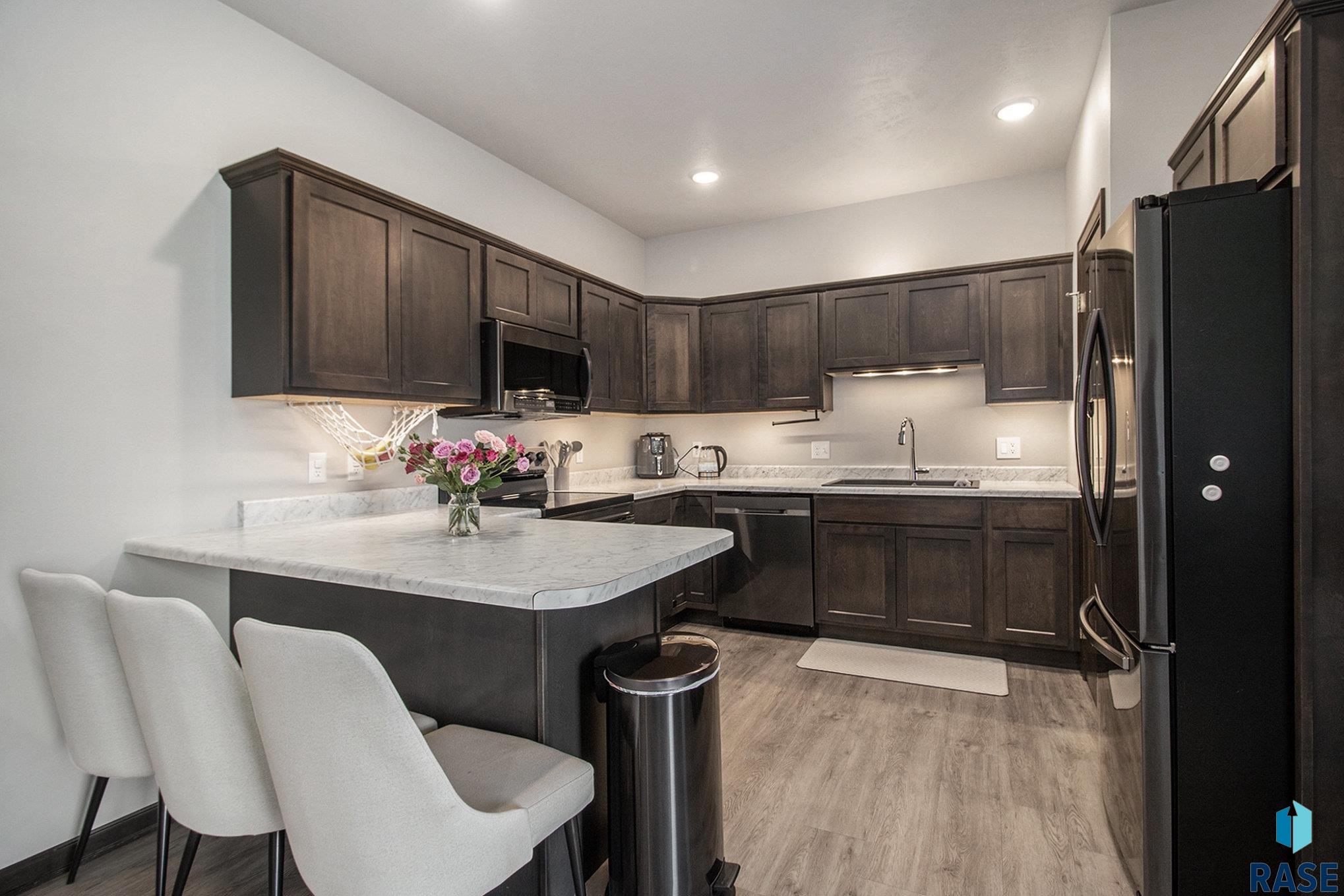 property viewer photo 10