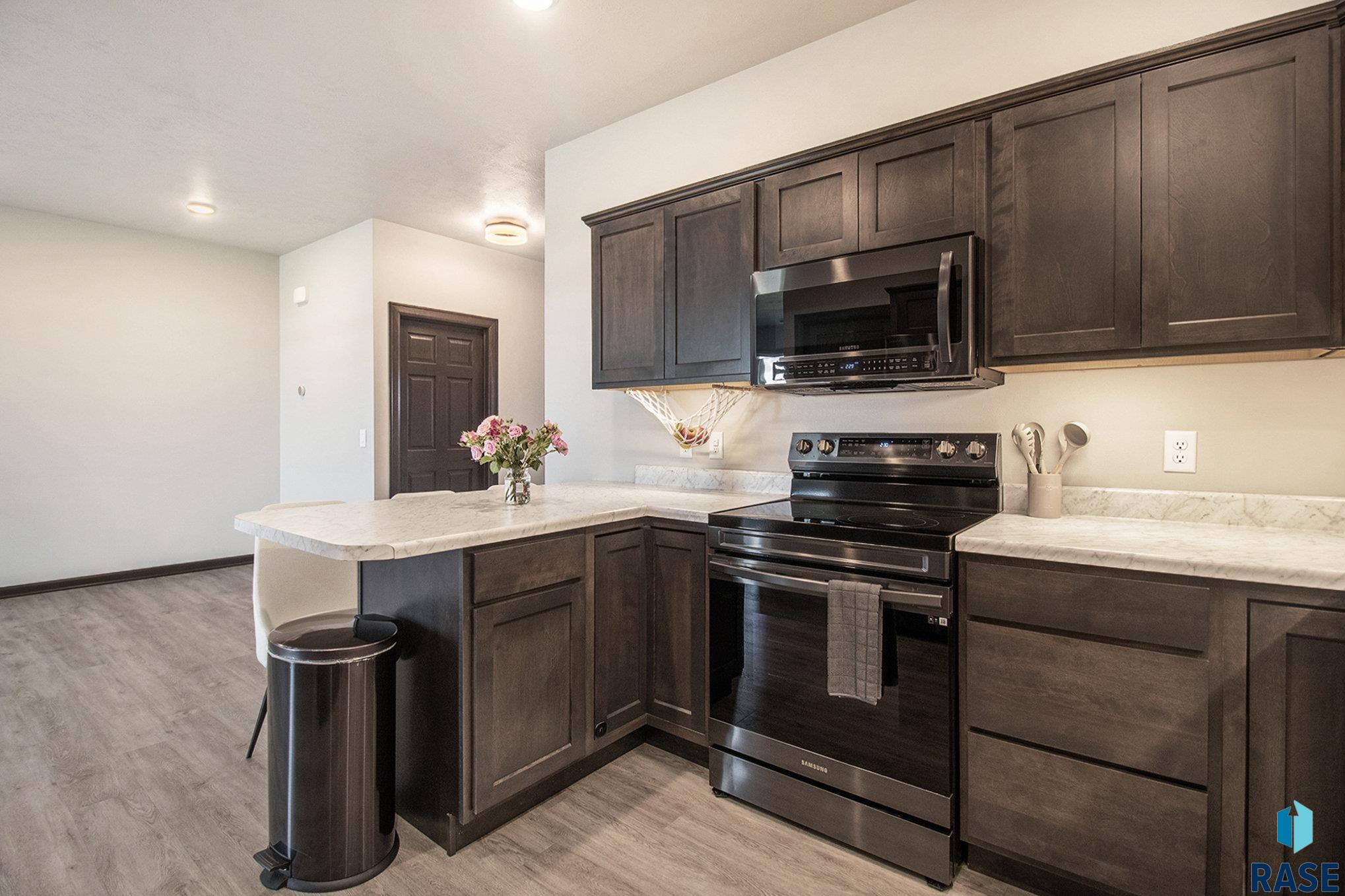 property viewer photo 13