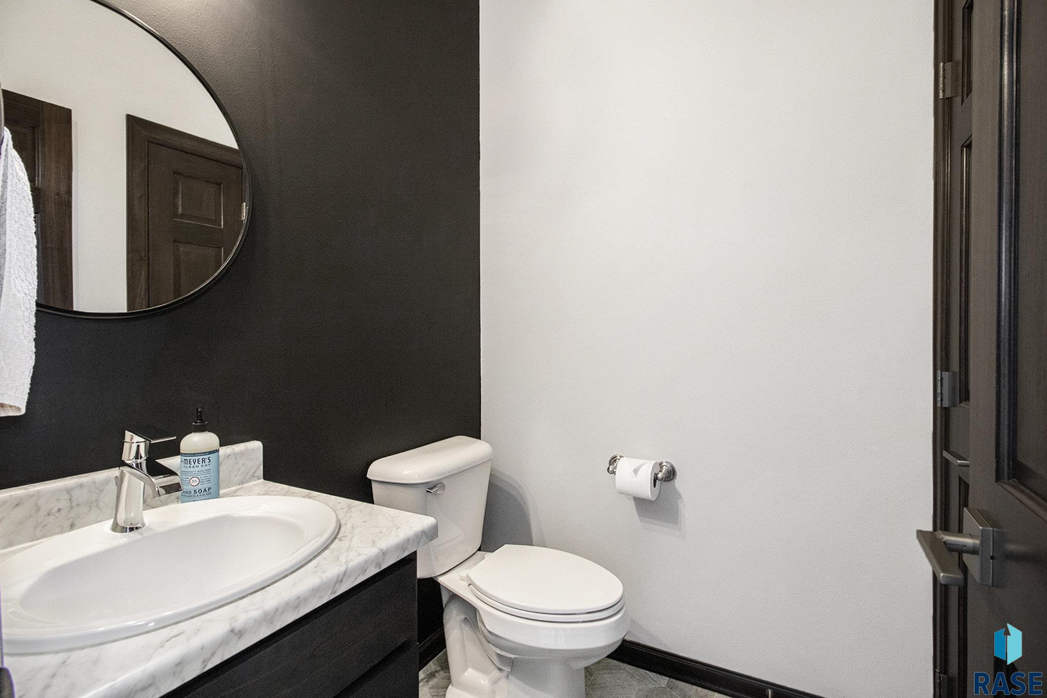 property viewer photo 14