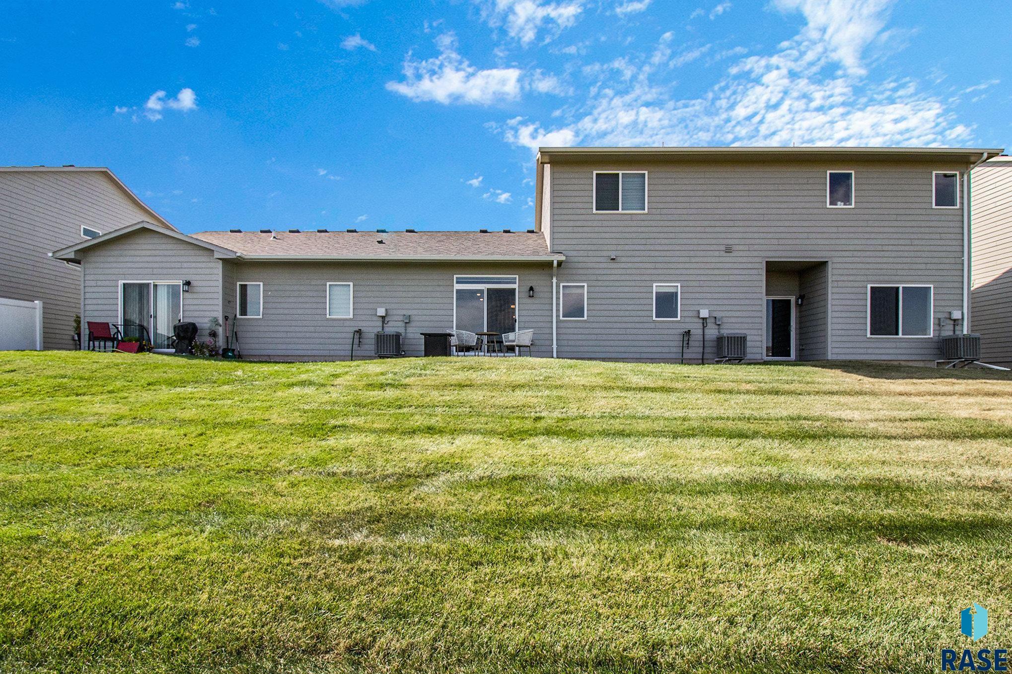 property viewer photo 30