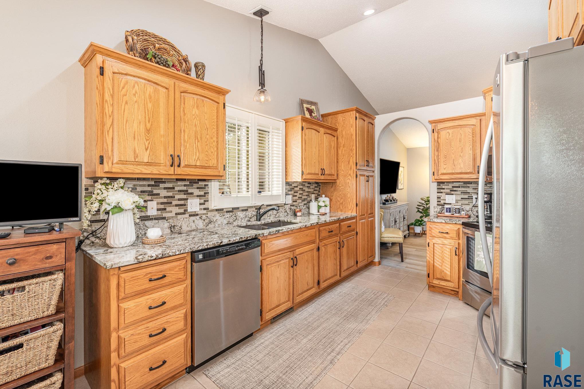 property viewer photo 10
