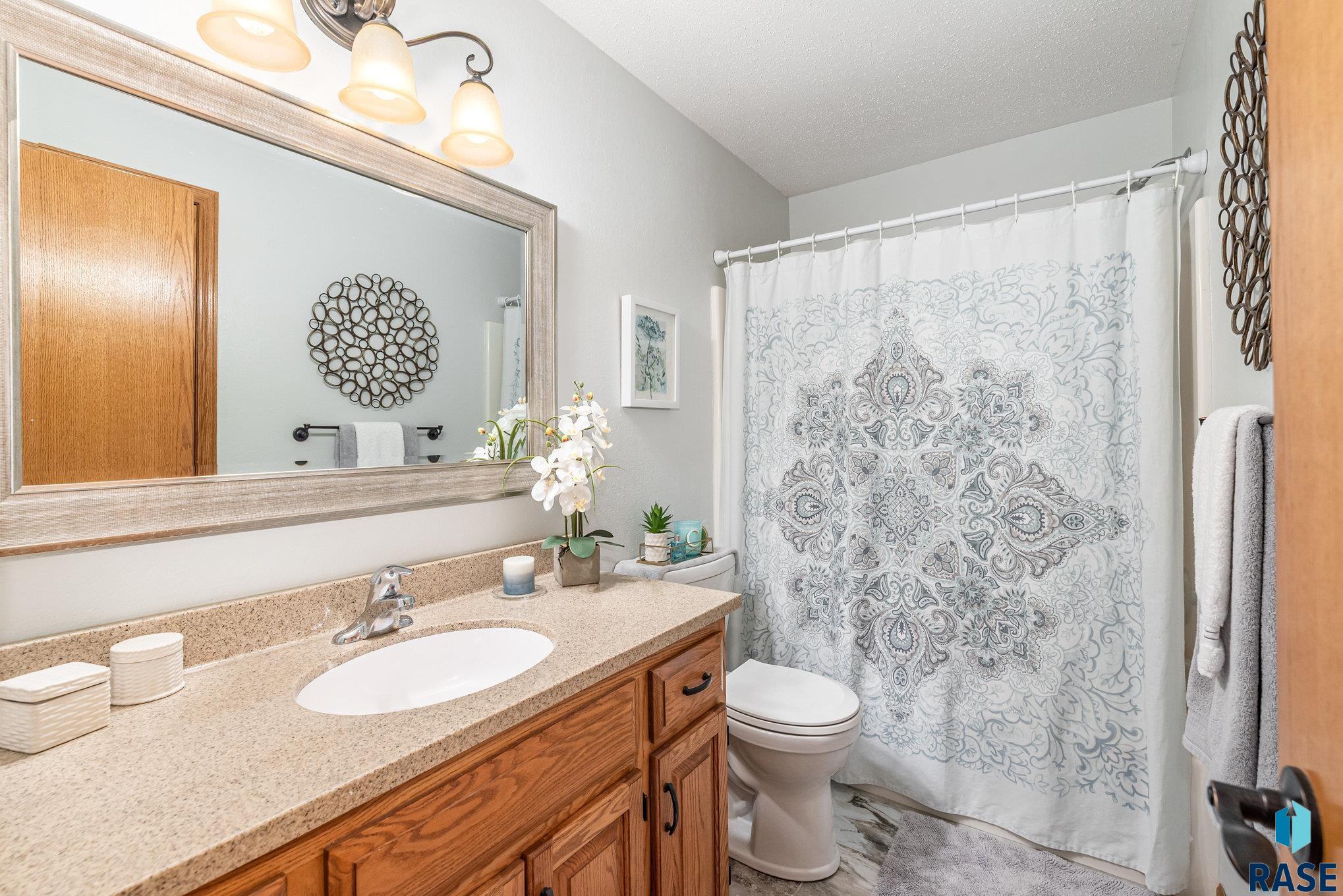 property viewer photo 18