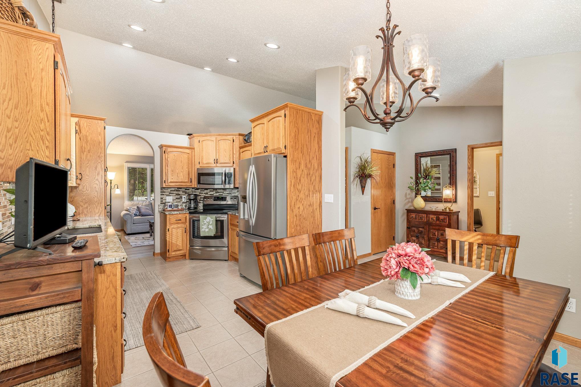 property viewer photo 8